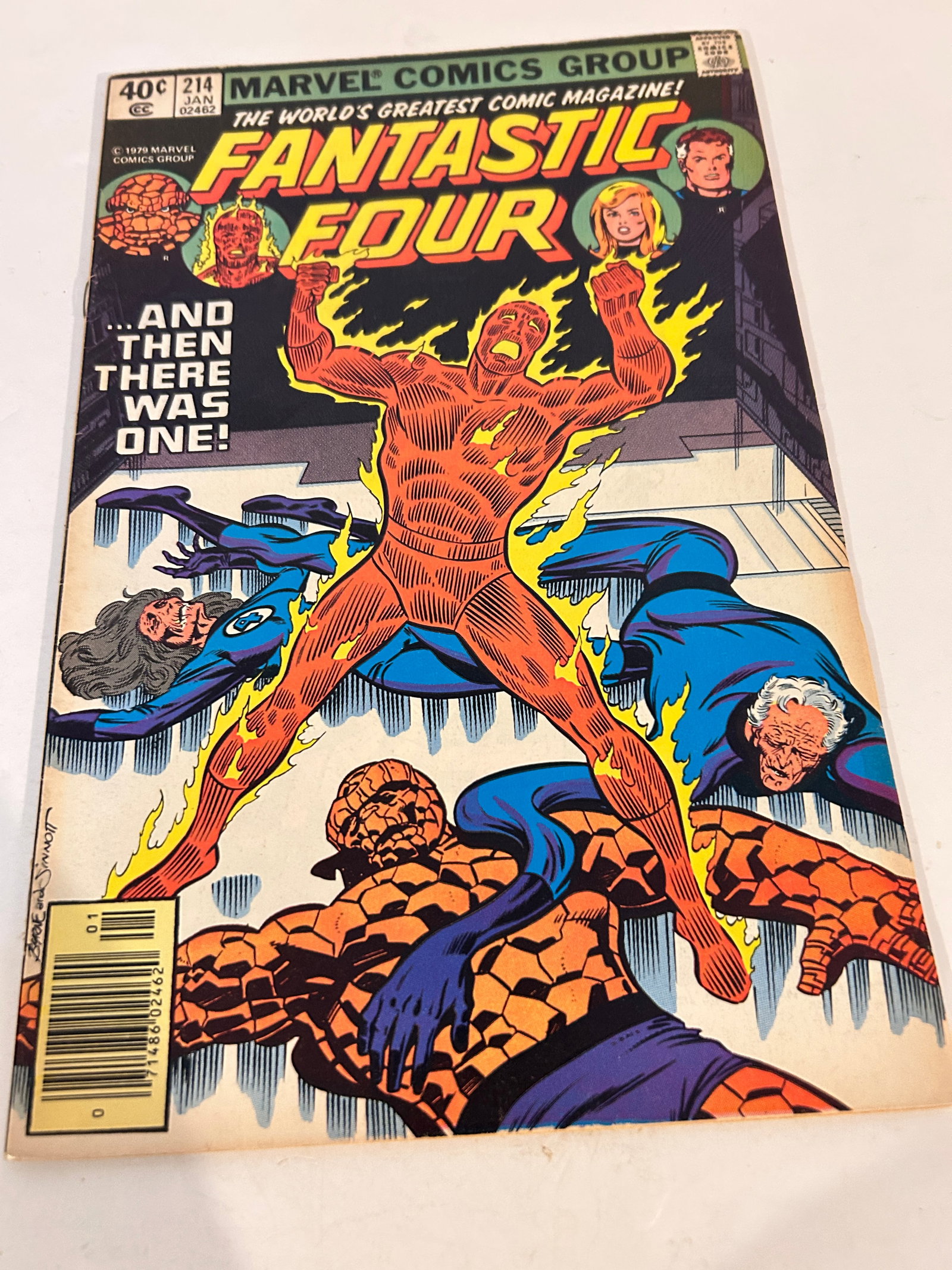 Vintage Comic Book Fantastic Four # 214: Vintage Comic Book Fantastic Four # 214 Please view all photos as they are part of the description and condition of this Item, Feel free to contact me with questions or picture requests! Used Item AS 