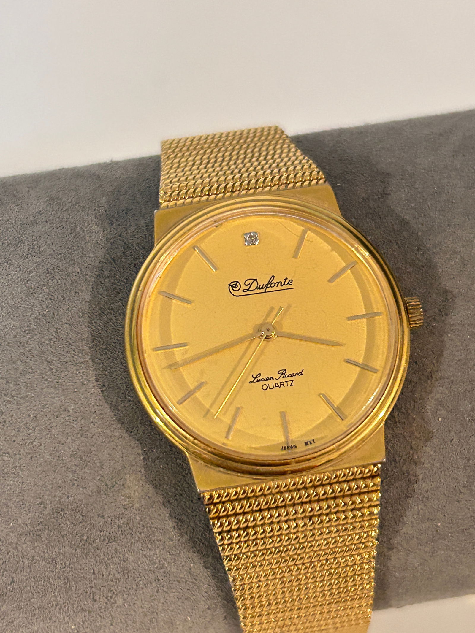 Man's Lucien Piccard Dufonte Diamond & Gold Tone Dress Watch working (1 of 5)