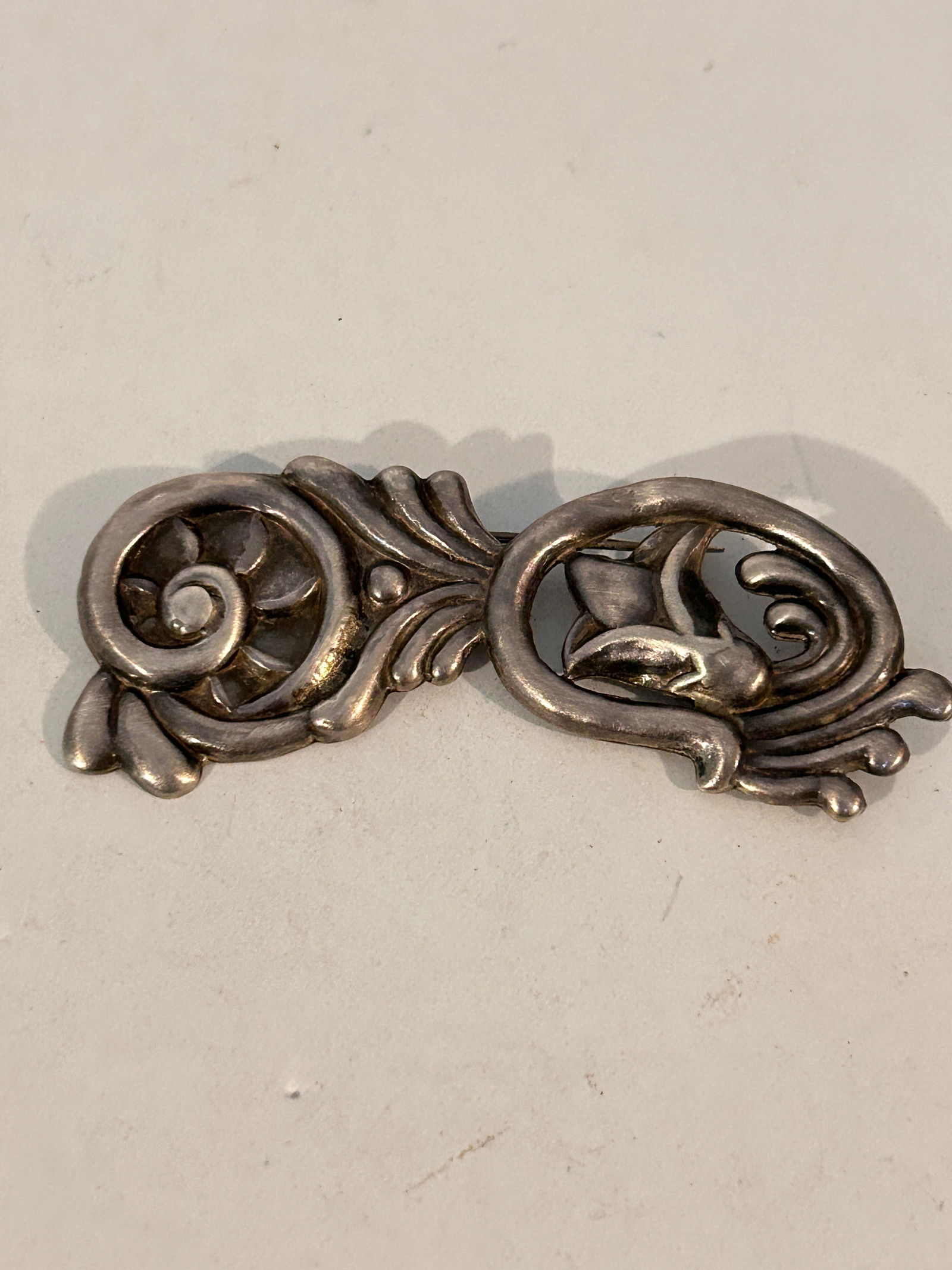 Vintage Sterling Silver Mexico floral Brooch 19 grams (1 of 4)