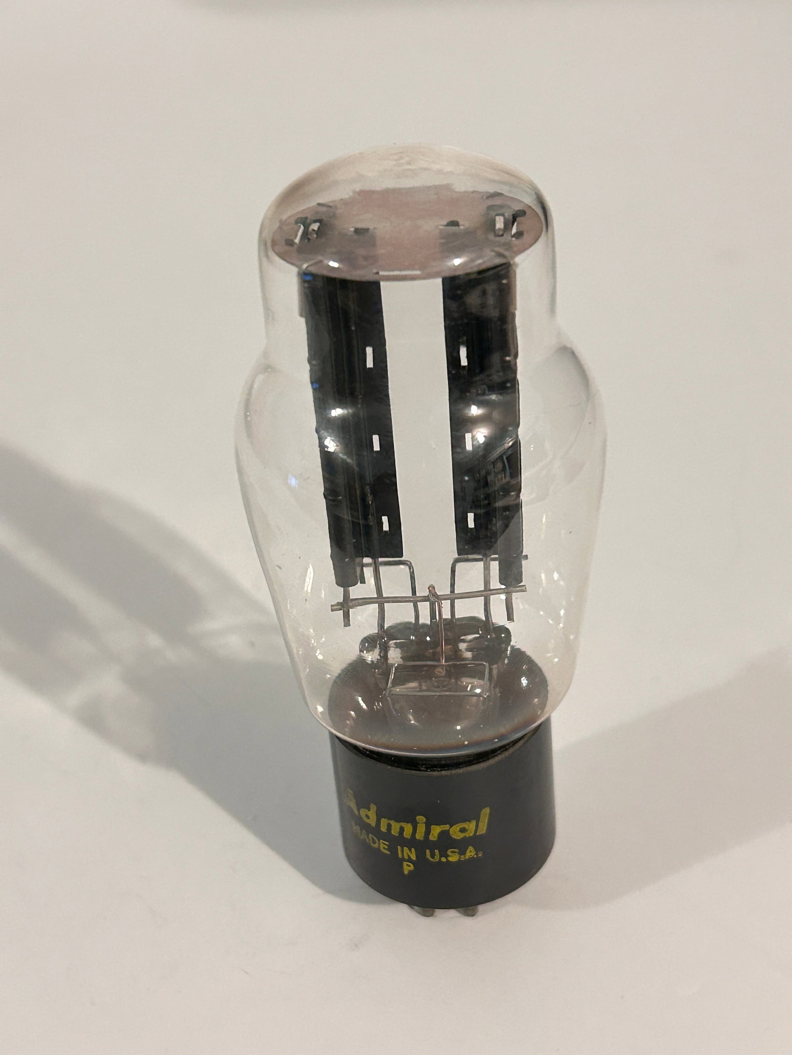 Vintage Admiral 280 Tube Amp tested good: Vintage Admiral 280 Tube Amp tested good Please view all photos as they are part of the description and condition of this Item, Feel free to contact me with questions or picture requests! Used Item AS