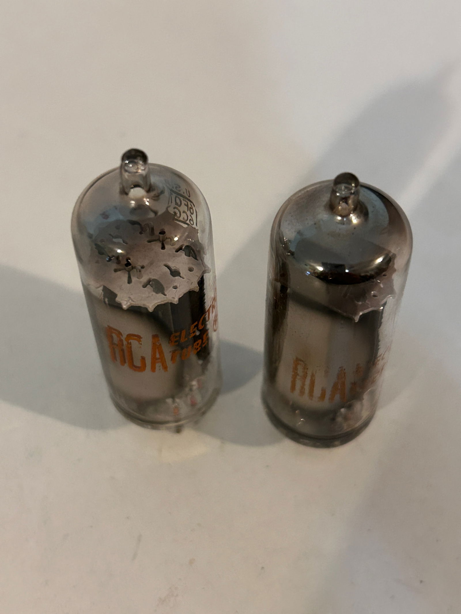 Vintage Pair of RCA Plates 6FQ7 / 6CG7 Tubes Tested: Vintage Pair of RCA Plates 6FQ7 / 6CG7 Tubes Tested Please view all photos as they are part of the description and condition of this Item, Feel free to contact me with questions or picture requests! U