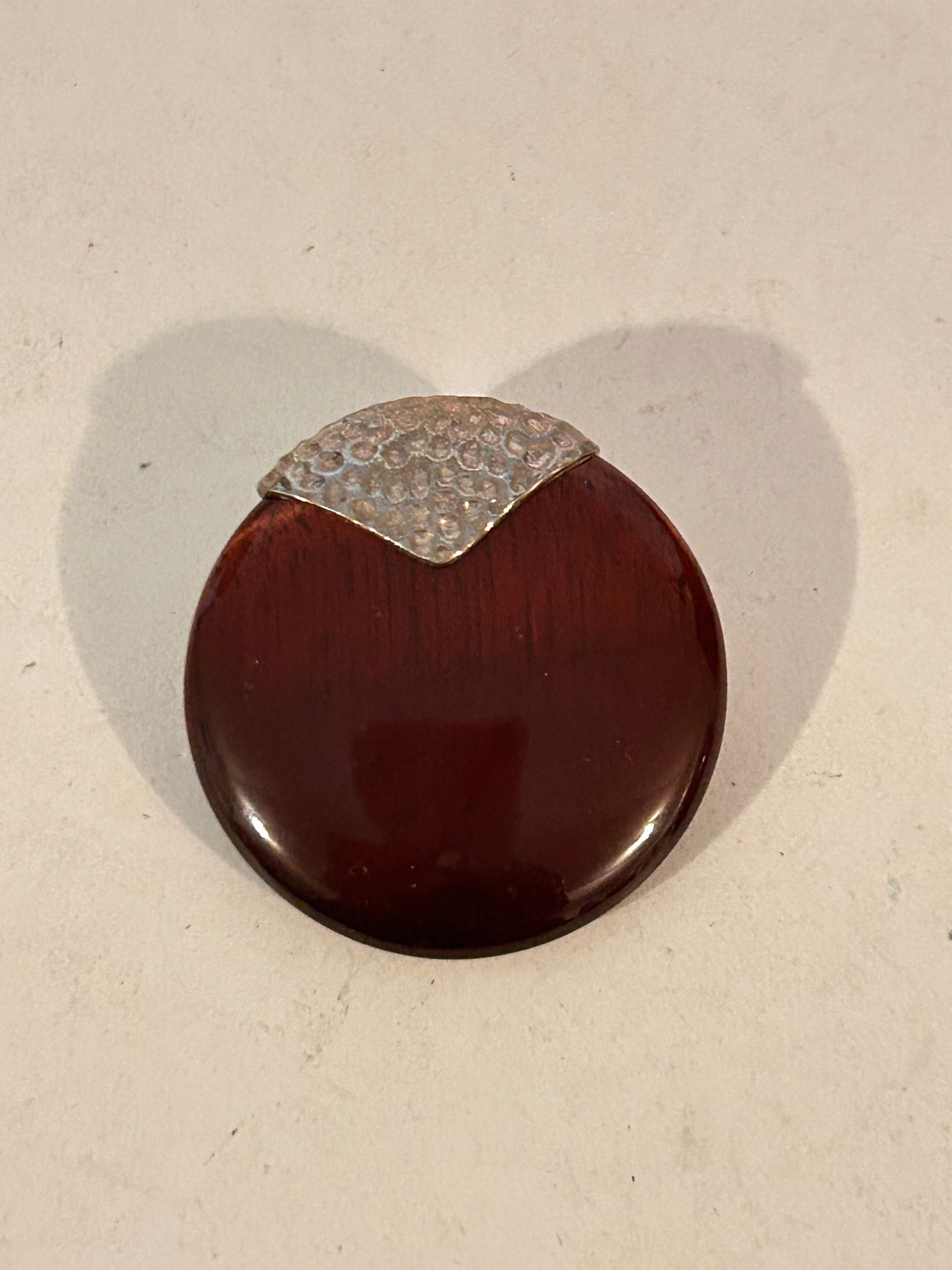 Vintage Whitney Kelly Sterling Silver Tigers Eye Pendant Signed WK: Vintage Whitney Kelly Sterling Silver Tigers Eye Pendant Signed WK Please view all photos as they are part of the description and condition of this Item, Feel free to contact me with questions or pict