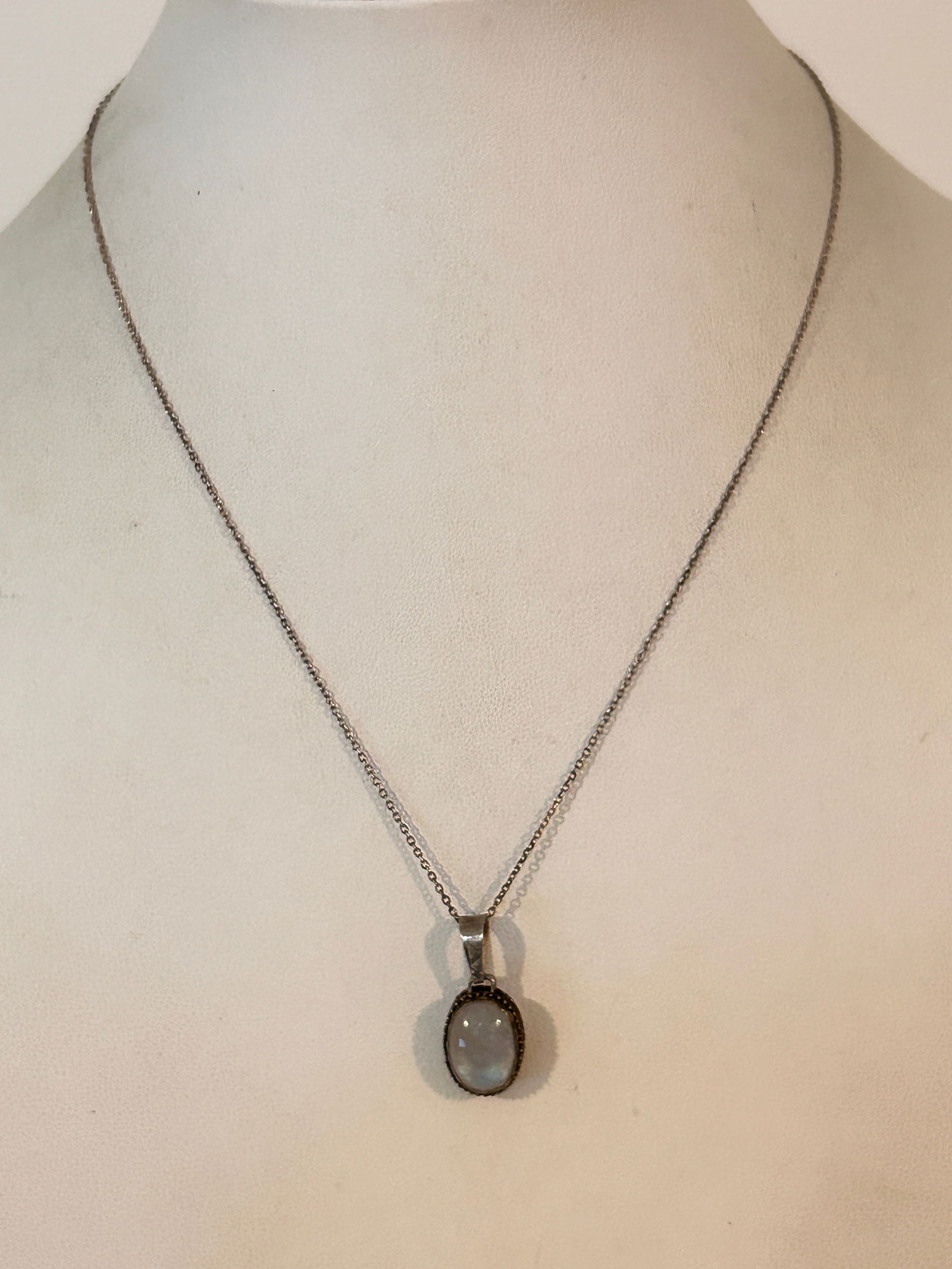 Vintage Sterling Silver Gem Stone Pendant Necklace 17" 4 Grams (1 of 5)