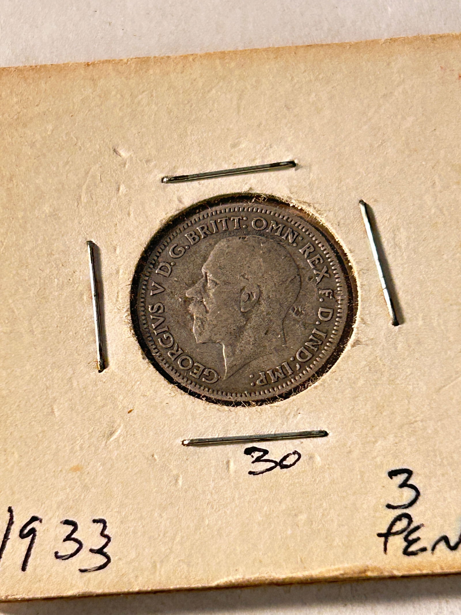 1934 5 pence Great Britain Silver George V: 1934 5 pence Great Britain Silver George V Please view all photos as they are part of the description and condition of this Item, Feel free to contact me with questions or picture requests! Used Item