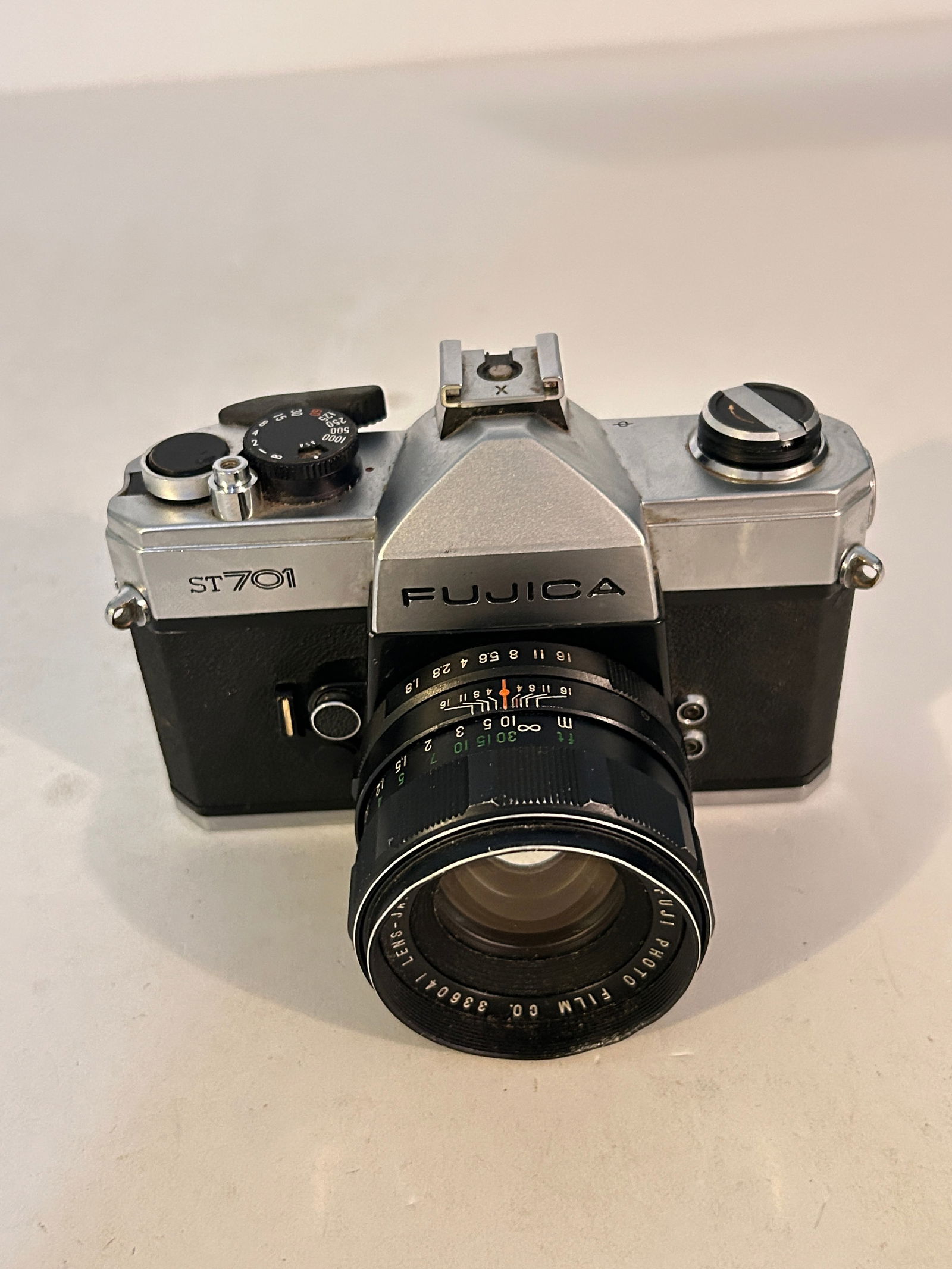 Fujica ST701 35mm SLR Film Camera W/ Fujinon 1.8 55mm Lens Working (1 of 4)