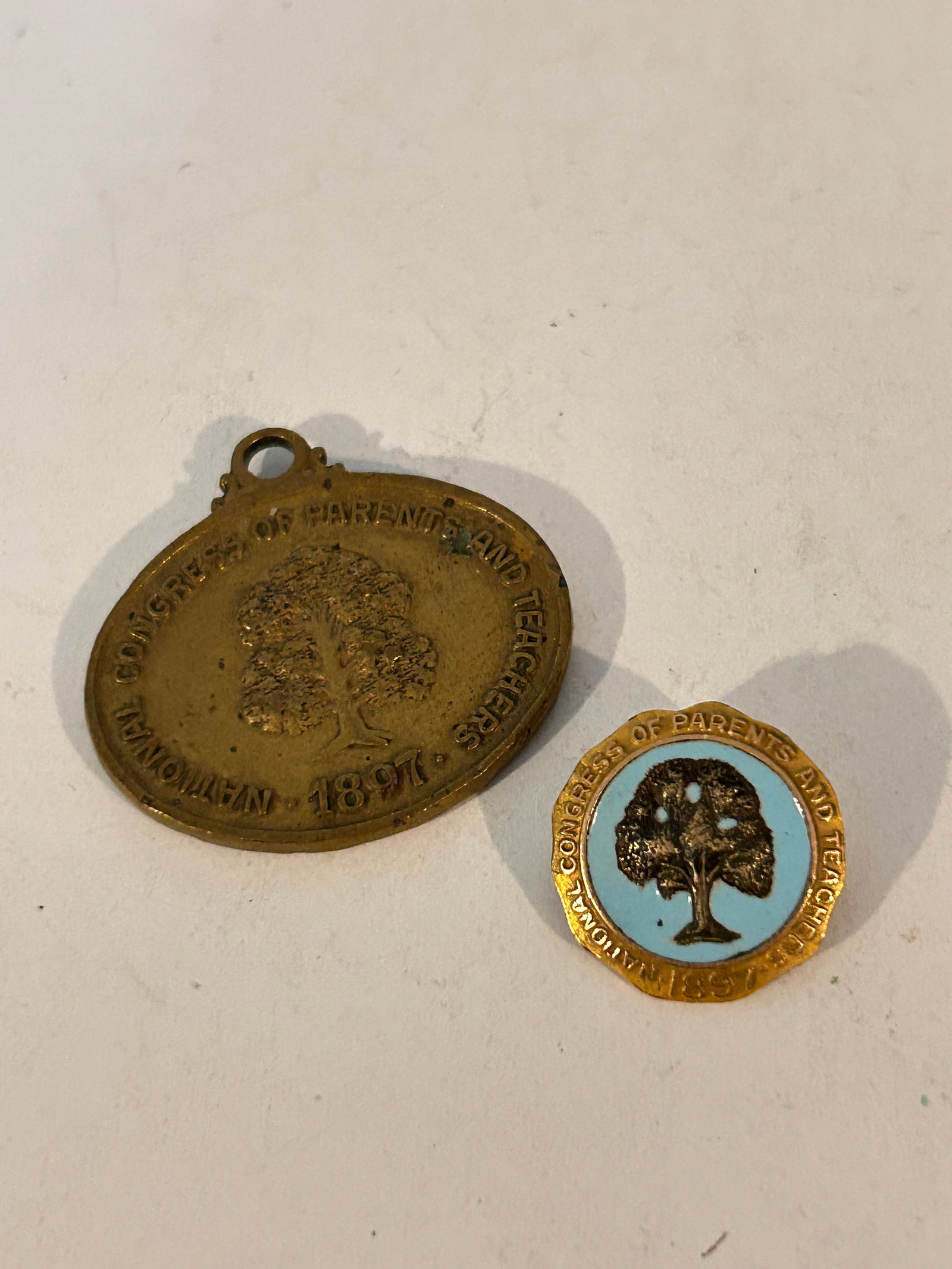 2 Vintage National Congress of Parents And Teachers Pendant & Pin 1897: 2 Vintage National Congress of Parents And Teachers Pendant & Pin 1897 Please view all photos as they are part of the description and condition of this Item, Feel free to contact me with questions or