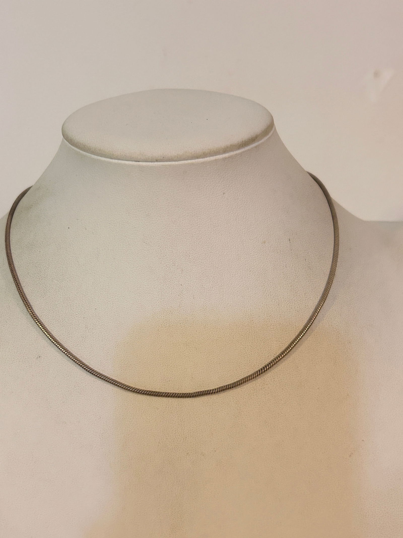 Vintage Sterling Silver Necklace (1 of 5)