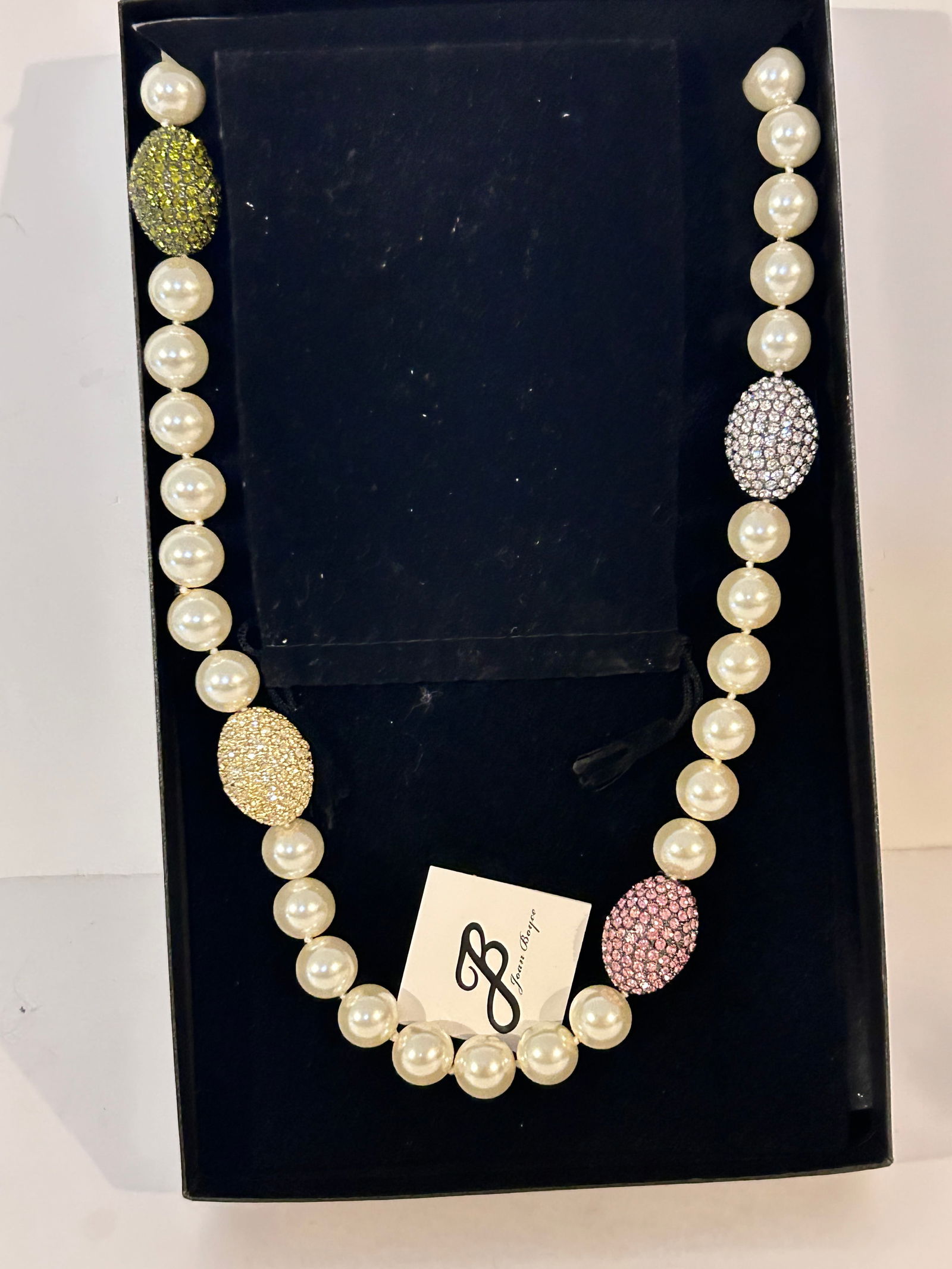 Joan Boyce JB Faux Pearl Multi Color Crystal Rhinestone Stone Necklace 36 " +: Joan Boyce JB Faux Pearl Multi Color Crystal Rhinestone Stone Necklace 36 " + Please view all photos as they are part of the description and condition of this Item, Feel free to contact me with questi