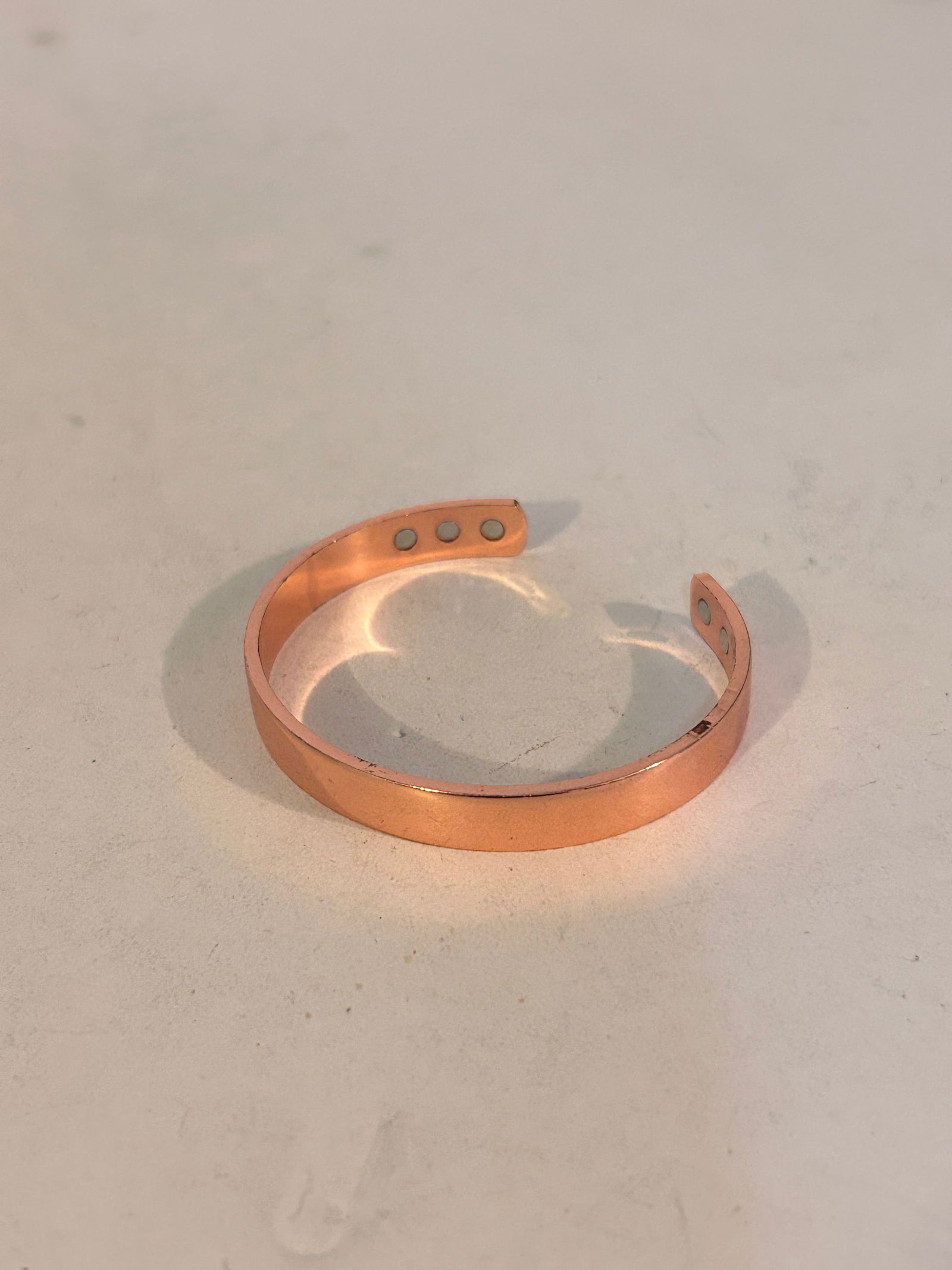 Vintage Copper Magnetic Healing Bracelet 7": Vintage Copper Magnetic Healing Bracelet 7" Please view all photos as they are part of the description and condition of this Item, Feel free to contact me with questions or picture requests! Used Item