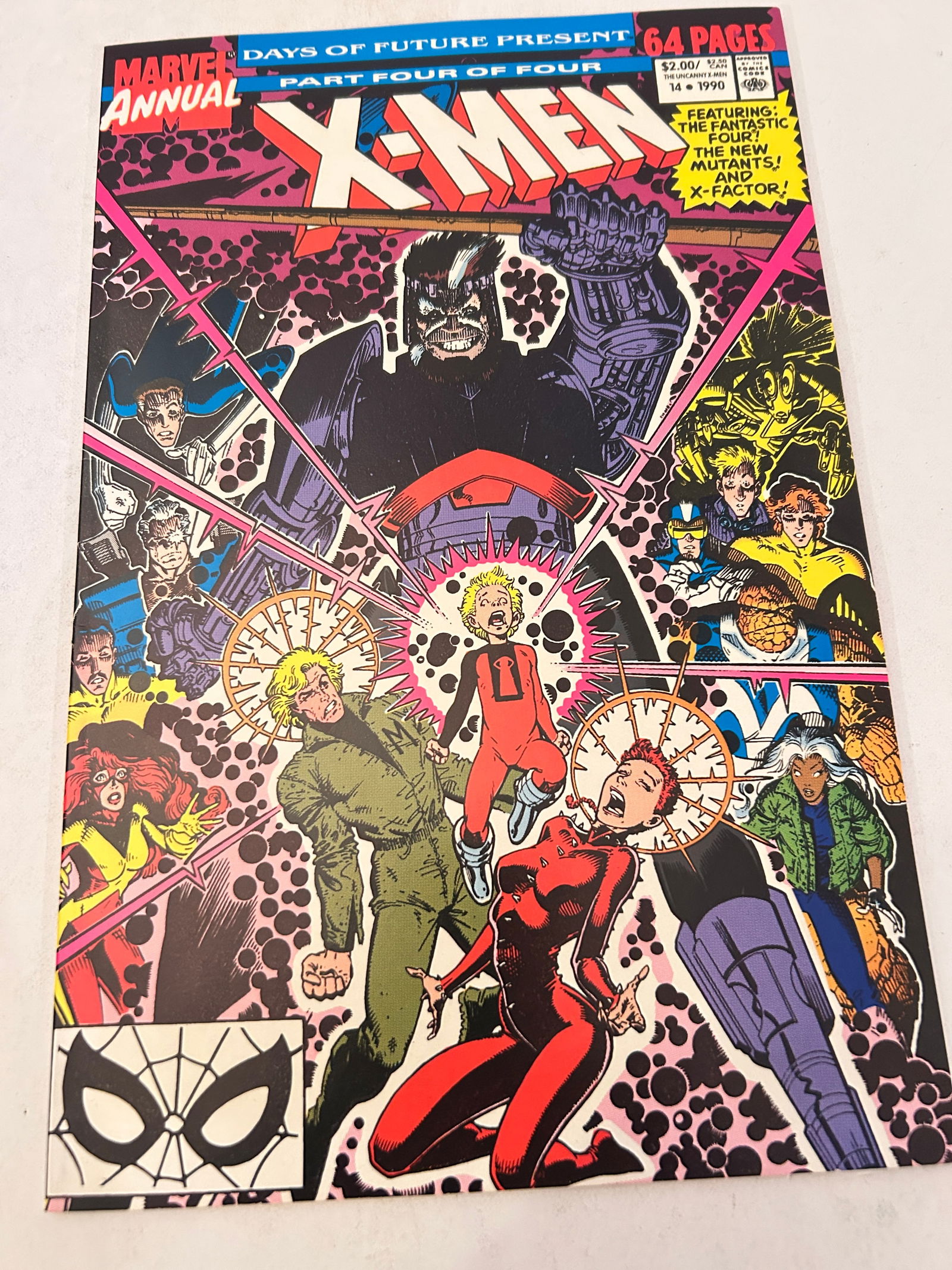 Vintage Comic Book X-Men Annual # 14: Vintage Comic Book X-Men Annual # 14 Please view all photos as they are part of the description and condition of this Item, Feel free to contact me with questions or picture requests! Used Item AS IS