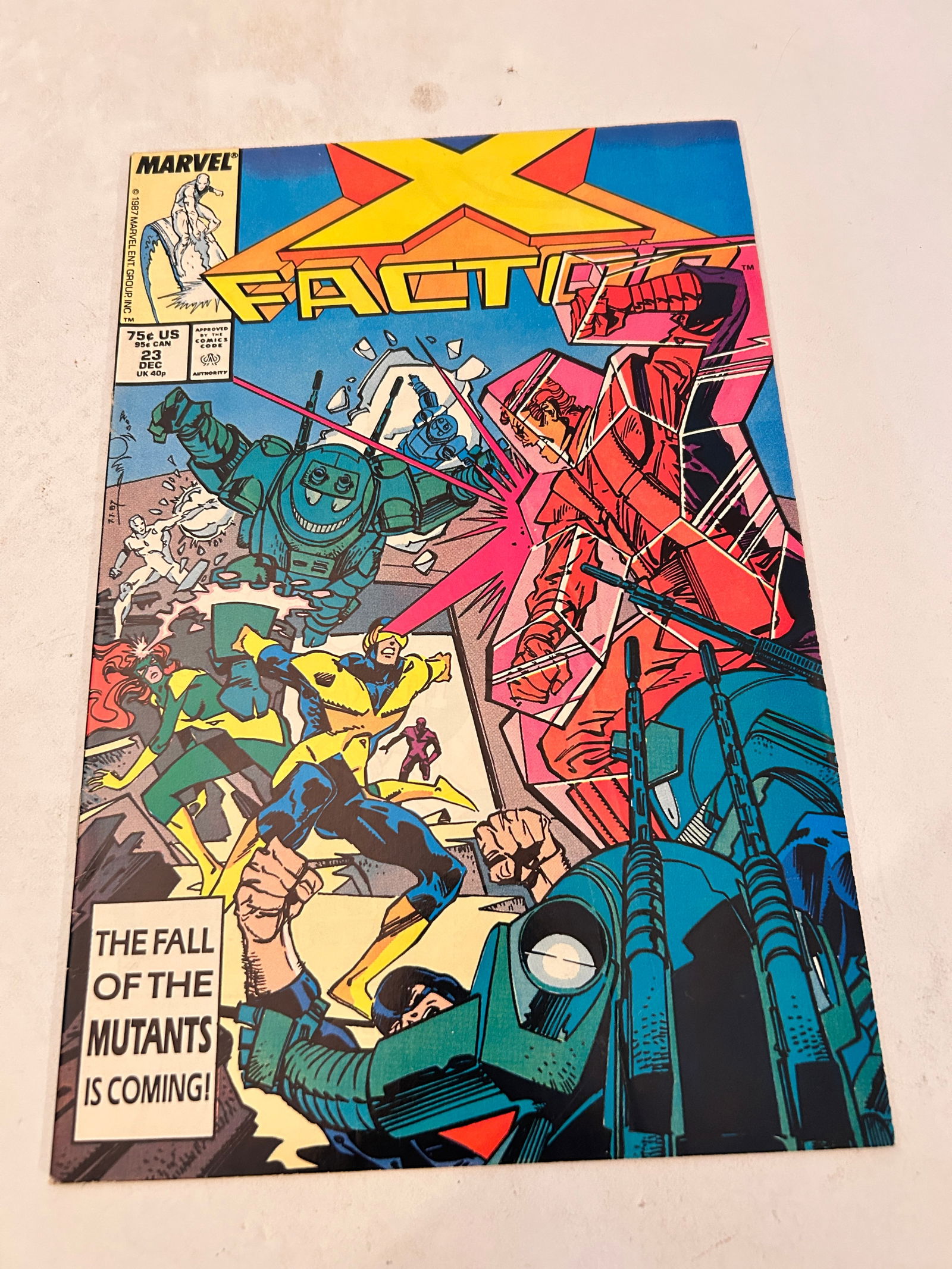 Vintage Comic Book X Factor # 23: Vintage Comic Book X Factor # 23 Please view all photos as they are part of the description and condition of this Item, Feel free to contact me with questions or picture requests! Used Item AS IS