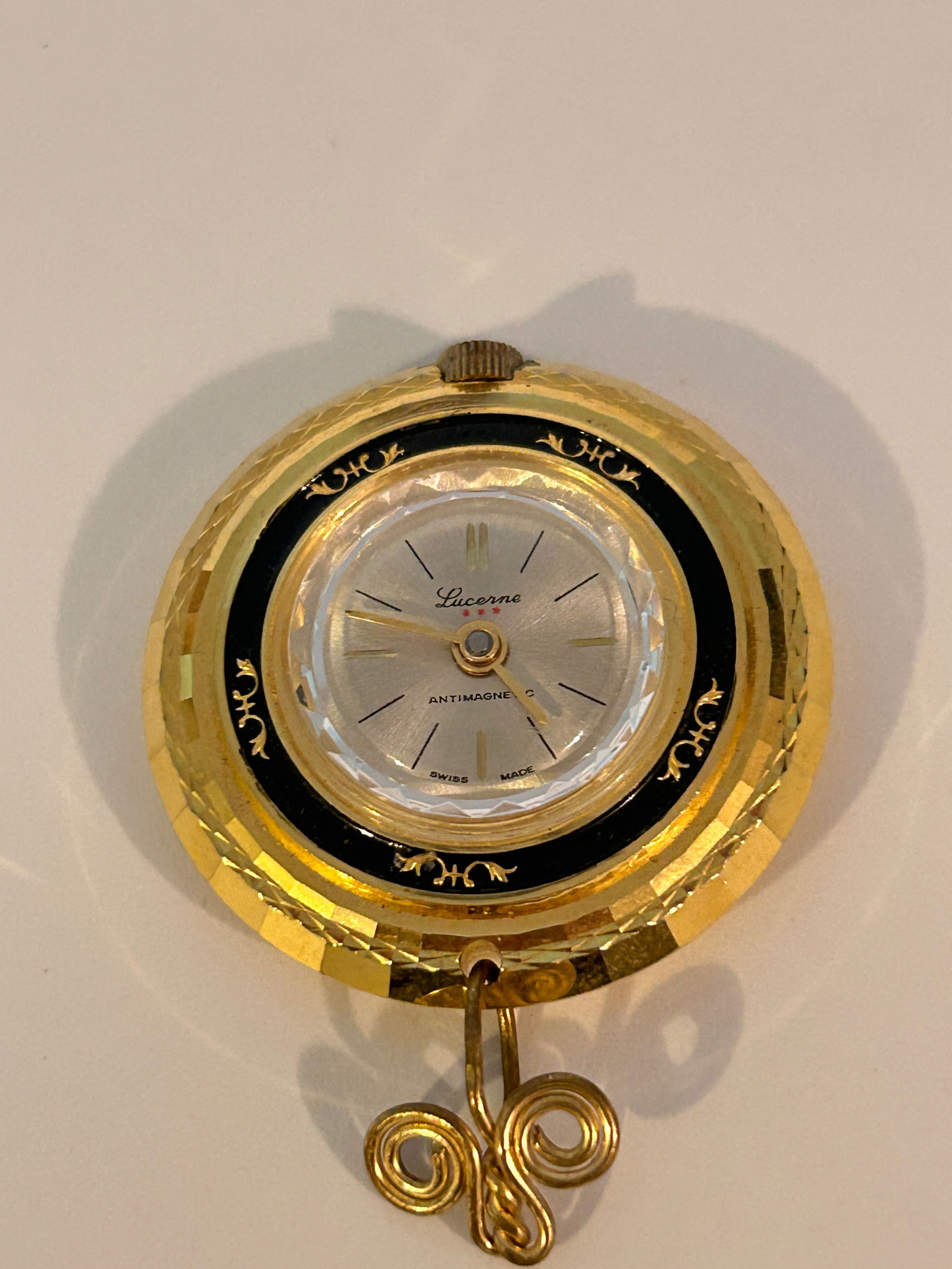 Vintage Lucerne 3 Star Wind-up Analog Gold Tone Pocket Pendant Watch working: Vintage Lucerne 3 Star Wind-up Analog Gold Tone Pocket Pendant Watch working Please view all photos as they are part of the description and condition of this Item, Feel free to contact me with questio