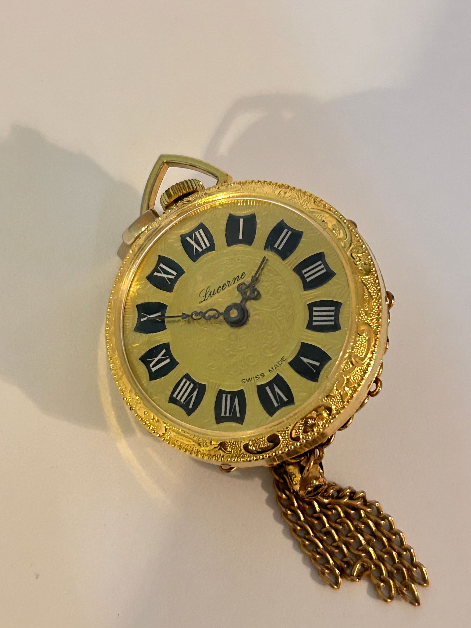 Vintage Lucerne Wind-up Tassel Green Stone Gold Tone Pocket Pendant Cabochon Watch working: Vintage Lucerne Wind-up Tassel Green Stone Gold Tone Pocket Pendant Cabochon Watch working Please view all photos as they are part of the description and condition of this Item, Feel free to contact m