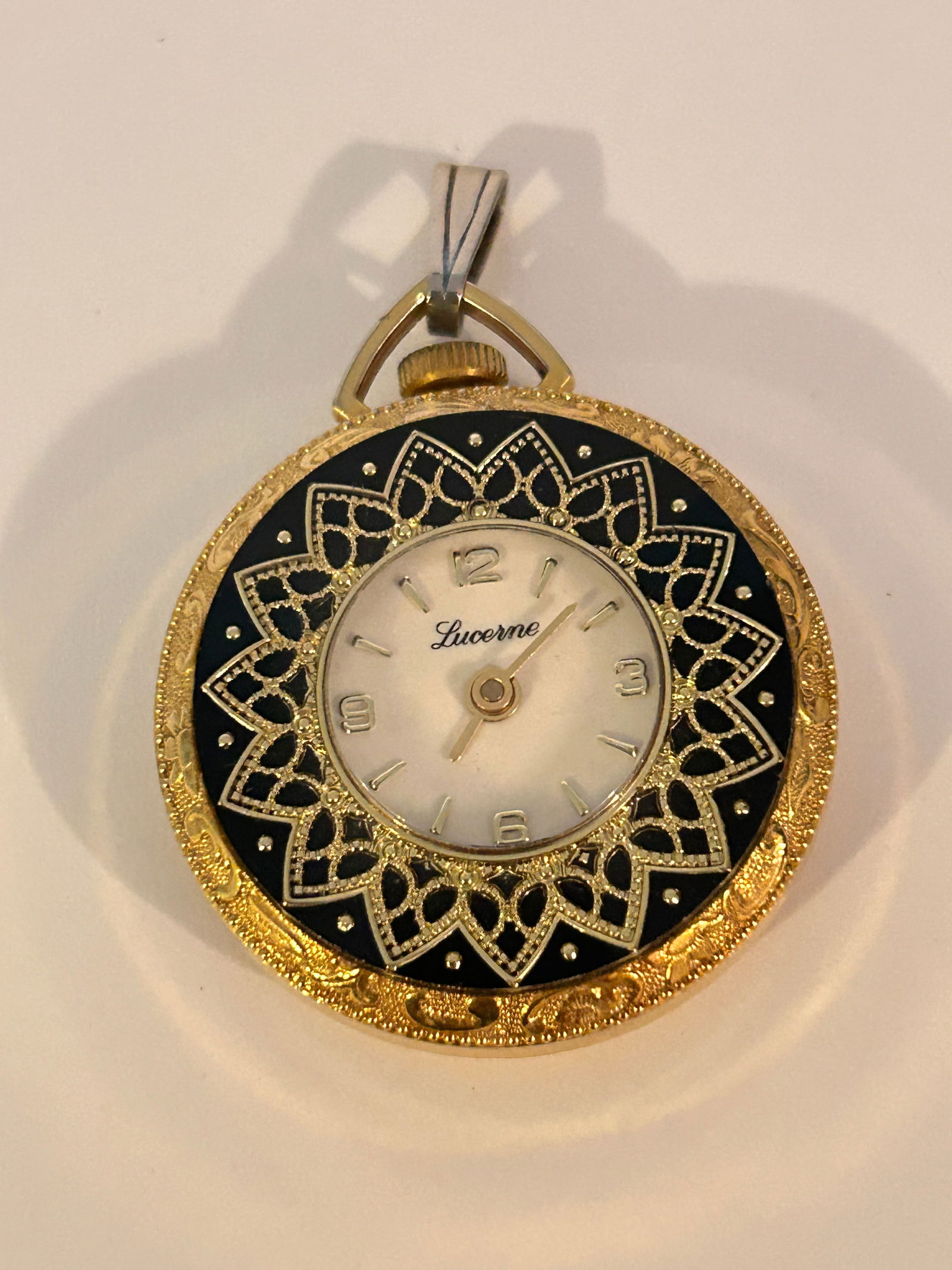 Vintage Lucerne Wind-up Gold Tone Pocket Pendant Watch working: Vintage Lucerne Wind-up Gold Tone Pocket Pendant Watch working Please view all photos as they are part of the description and condition of this Item, Feel free to contact me with questions or picture