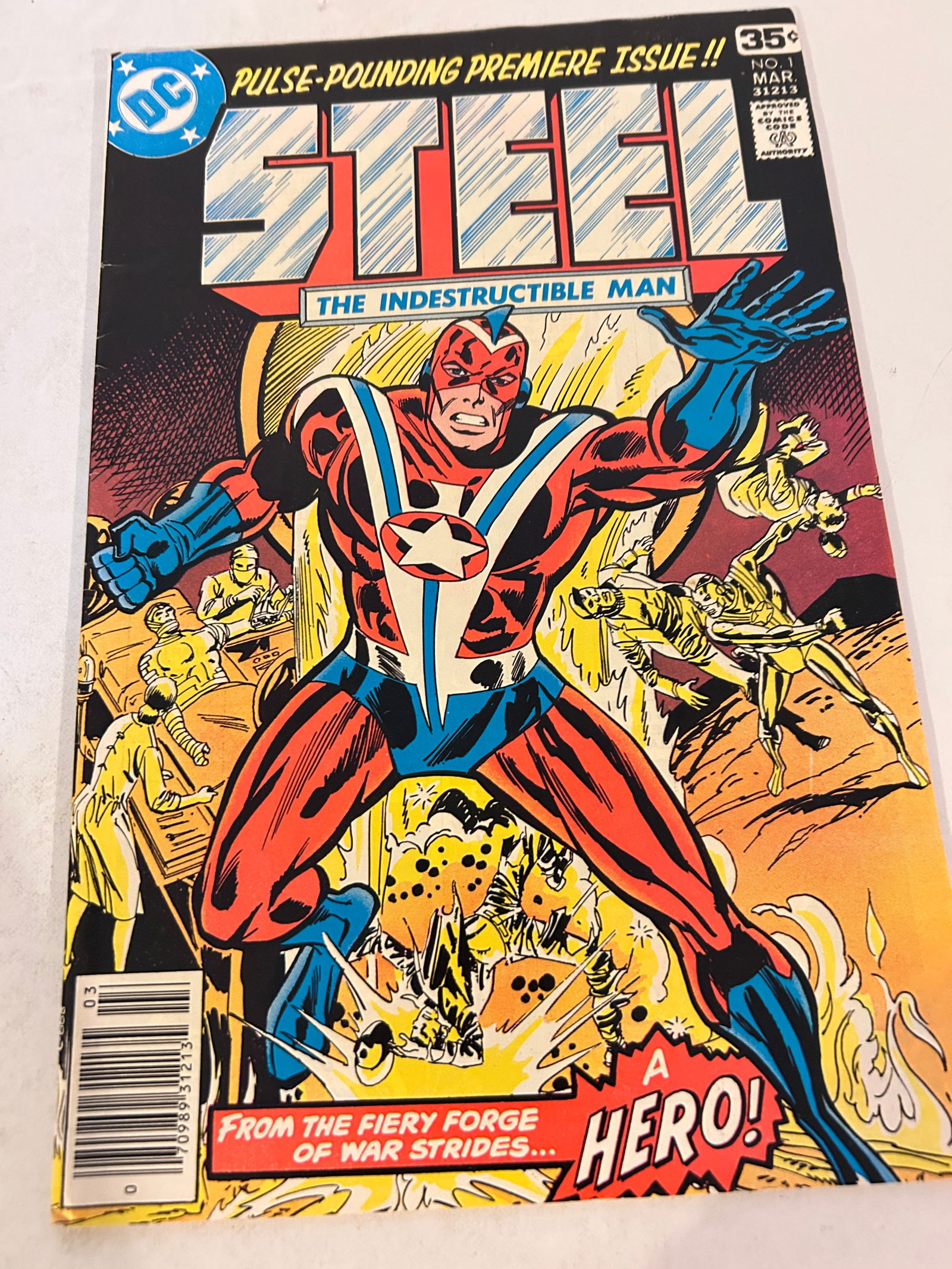Vintage Comic Book Steel # 1: Vintage Comic Book Steel # 1 Please view all photos as they are part of the description and condition of this Item, Feel free to contact me with questions or picture requests! Used Item AS IS