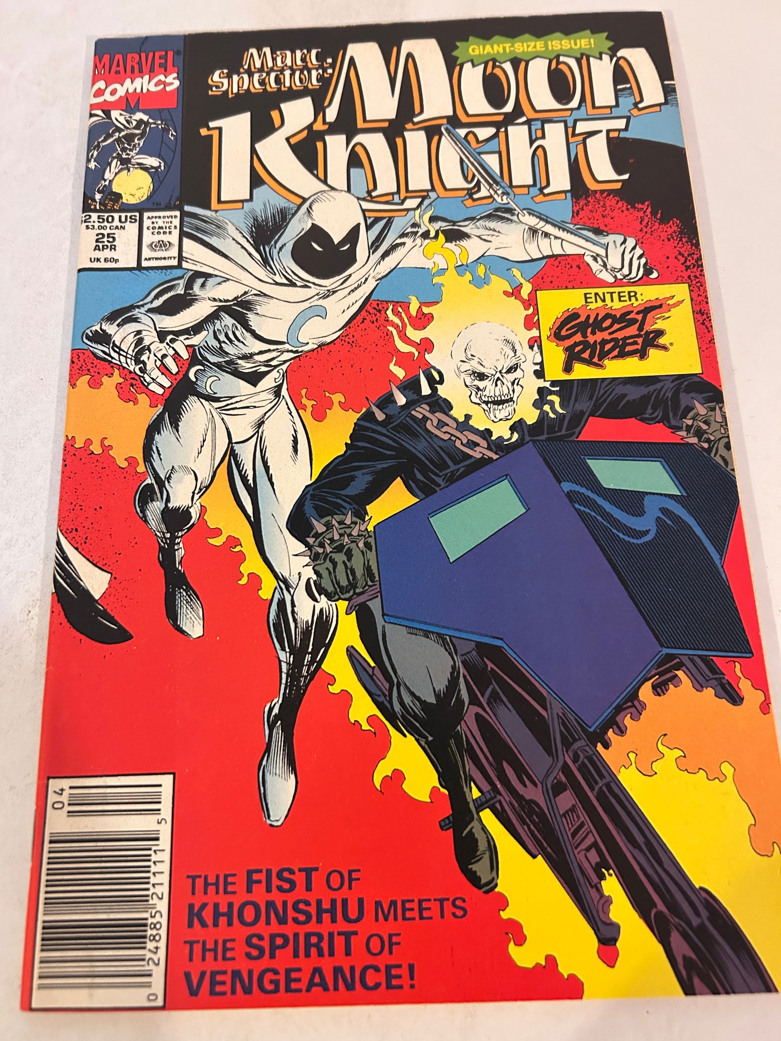 Vintage Comic Book Moon Knight # 25 Marc Spector: Vintage Comic Book Moon Knight # 25 Marc Spector Please view all photos as they are part of the description and condition of this Item, Feel free to contact me with questions or picture requests! Used