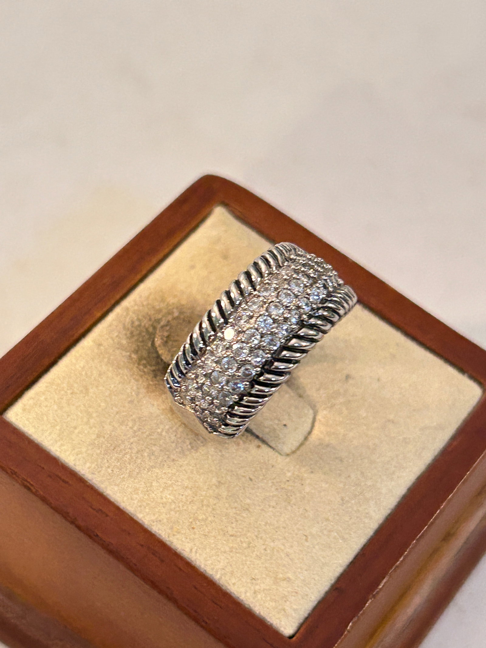 Vtg Joseph Esposito ESPO Sterling Silver CZ Ring Sz 9 (1 of 5)