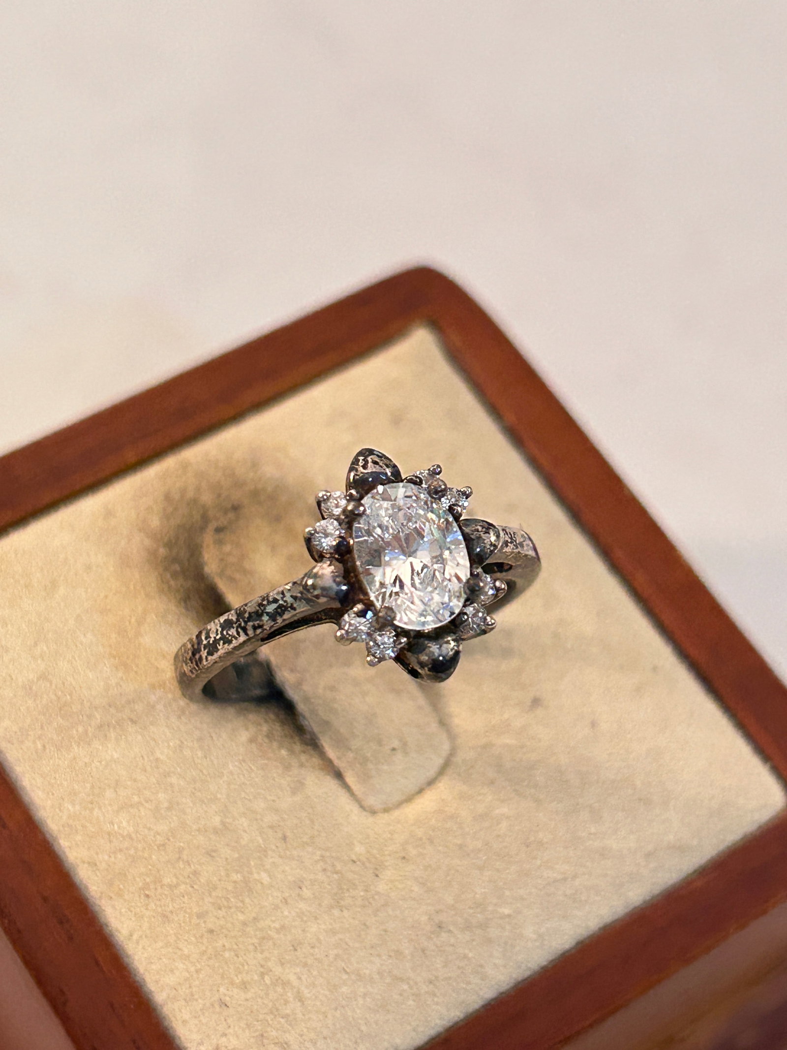 Sterling Silver Diamonique DQ CZ Ring Sz 9 (1 of 5)