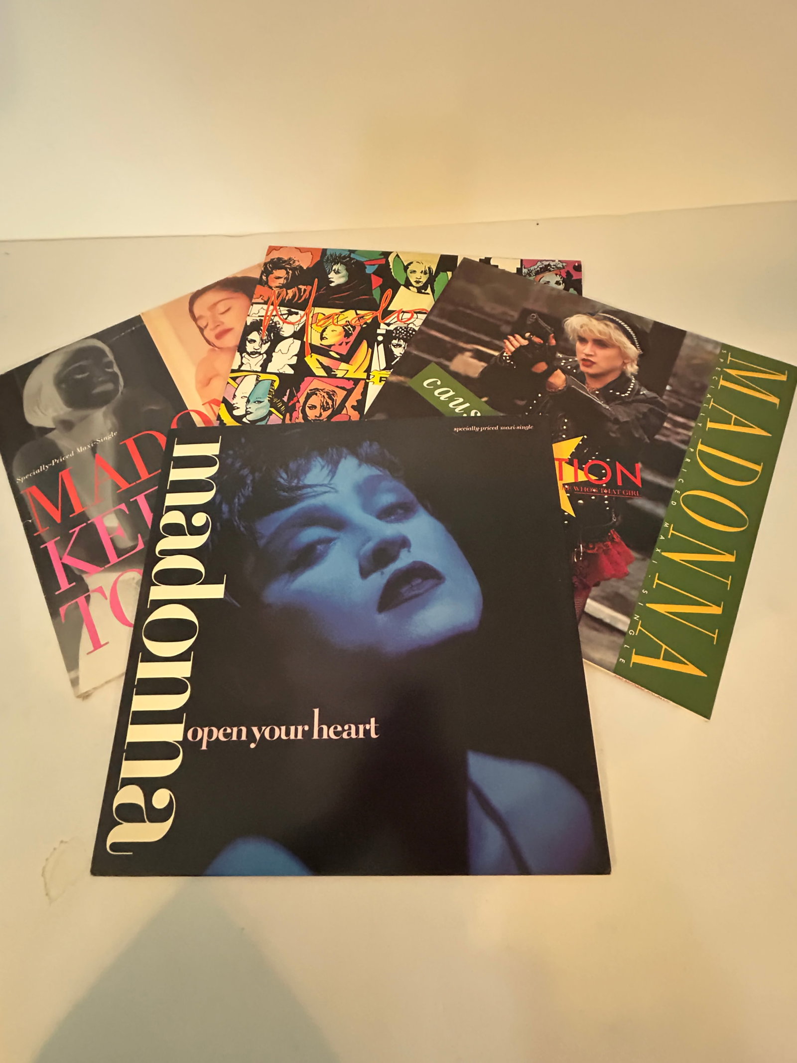 Vintage Lot of 4 Madonna LPs Albums: Vintage Lot of 4 Madonna LPs Albums Please view all photos as they are part of the description and condition of this Item, Feel free to contact me with questions or picture requests! Used Item AS IS