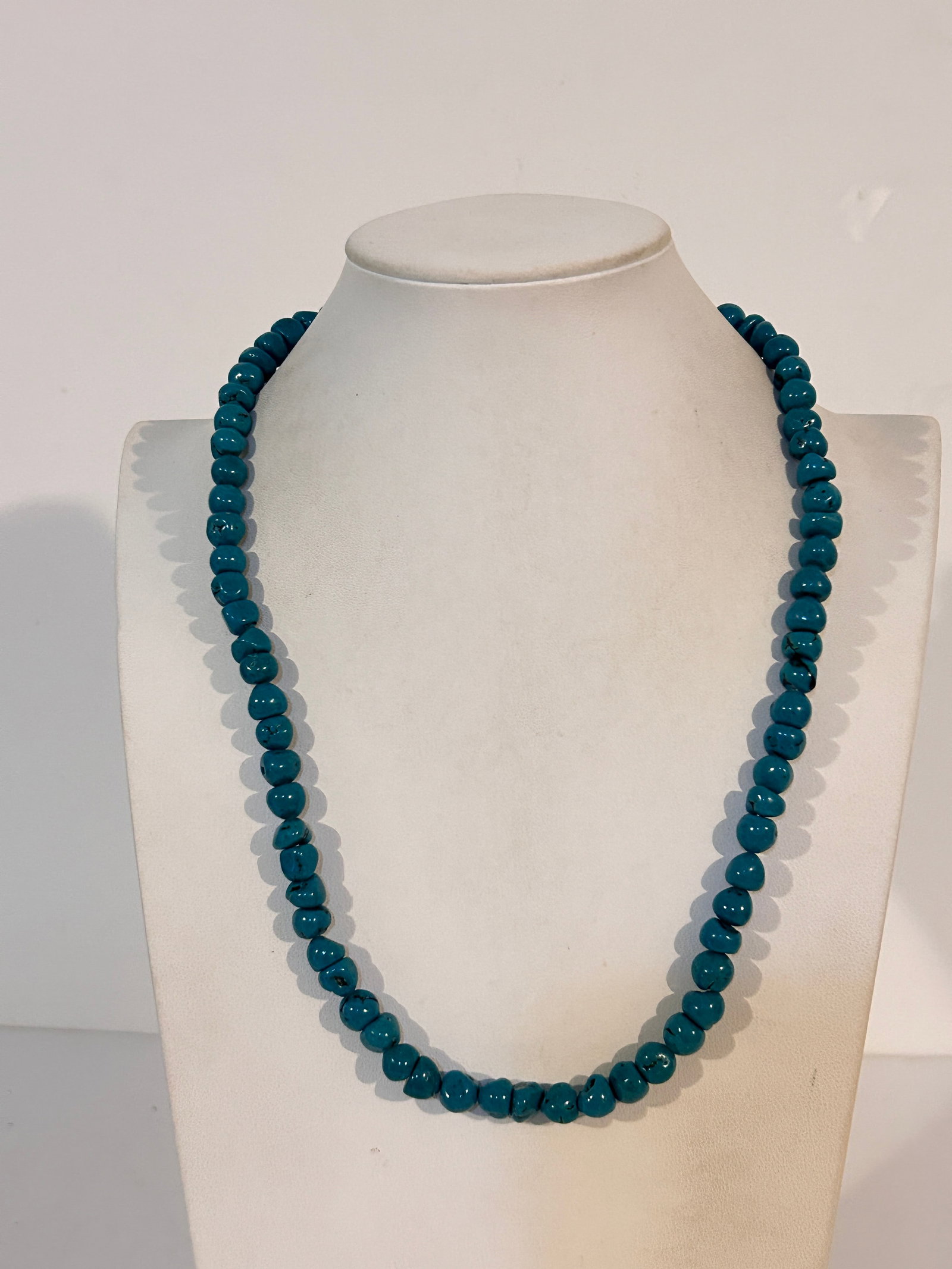 Vintage Sterling Silver Turquoise Bead Necklace 23": Vintage Sterling Silver Turquoise Bead Necklace 23" Please view all photos as they are part of the description and condition of this Item, Feel free to contact me with questions or picture requests! U