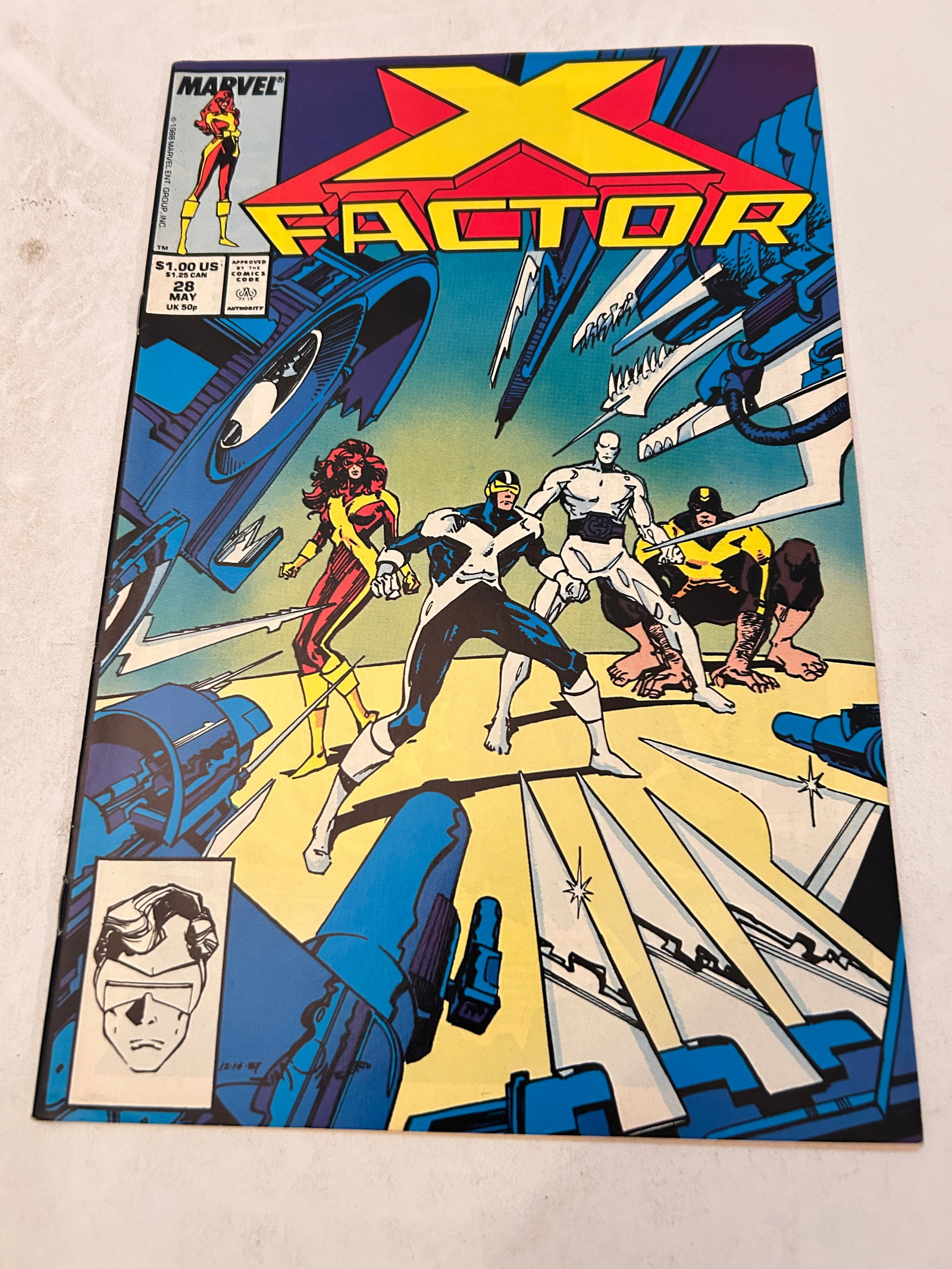 Vintage Comic Book X Factor # 28: Vintage Comic Book X Factor # 28 Please view all photos as they are part of the description and condition of this Item, Feel free to contact me with questions or picture requests! Used Item AS IS