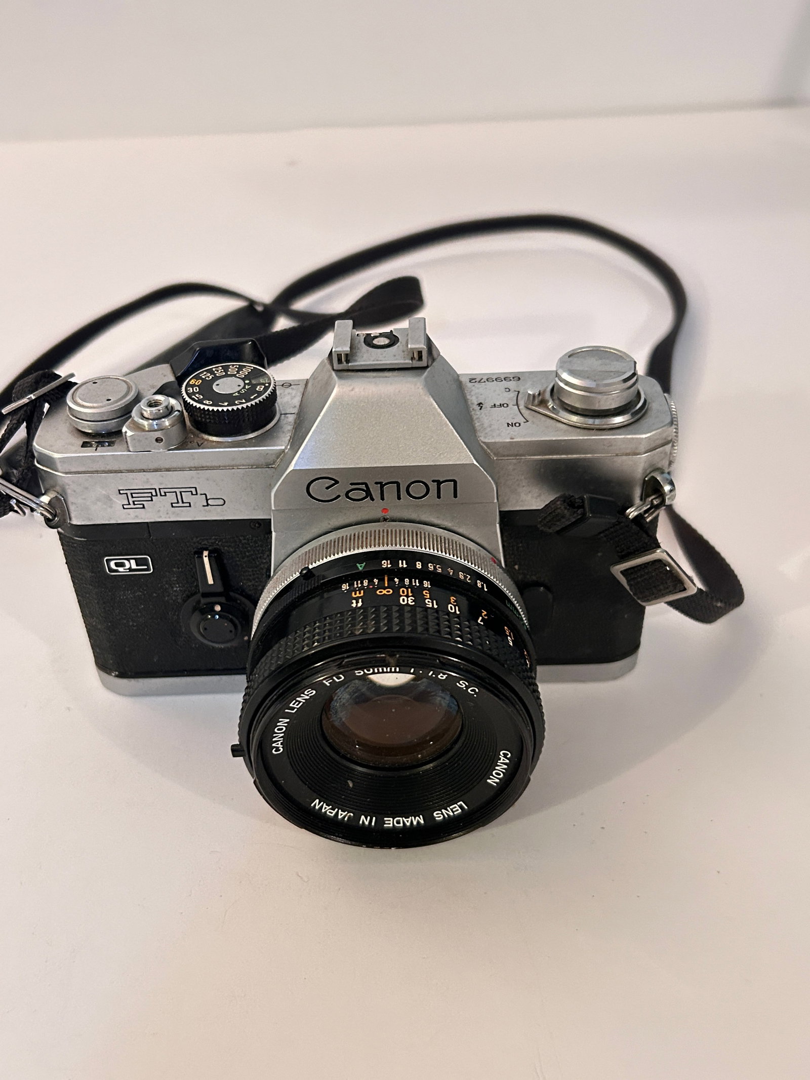 Canon FTb-QL 35mm SLR Camera with 50mm f/1.8 Lens Working (1 of 5)