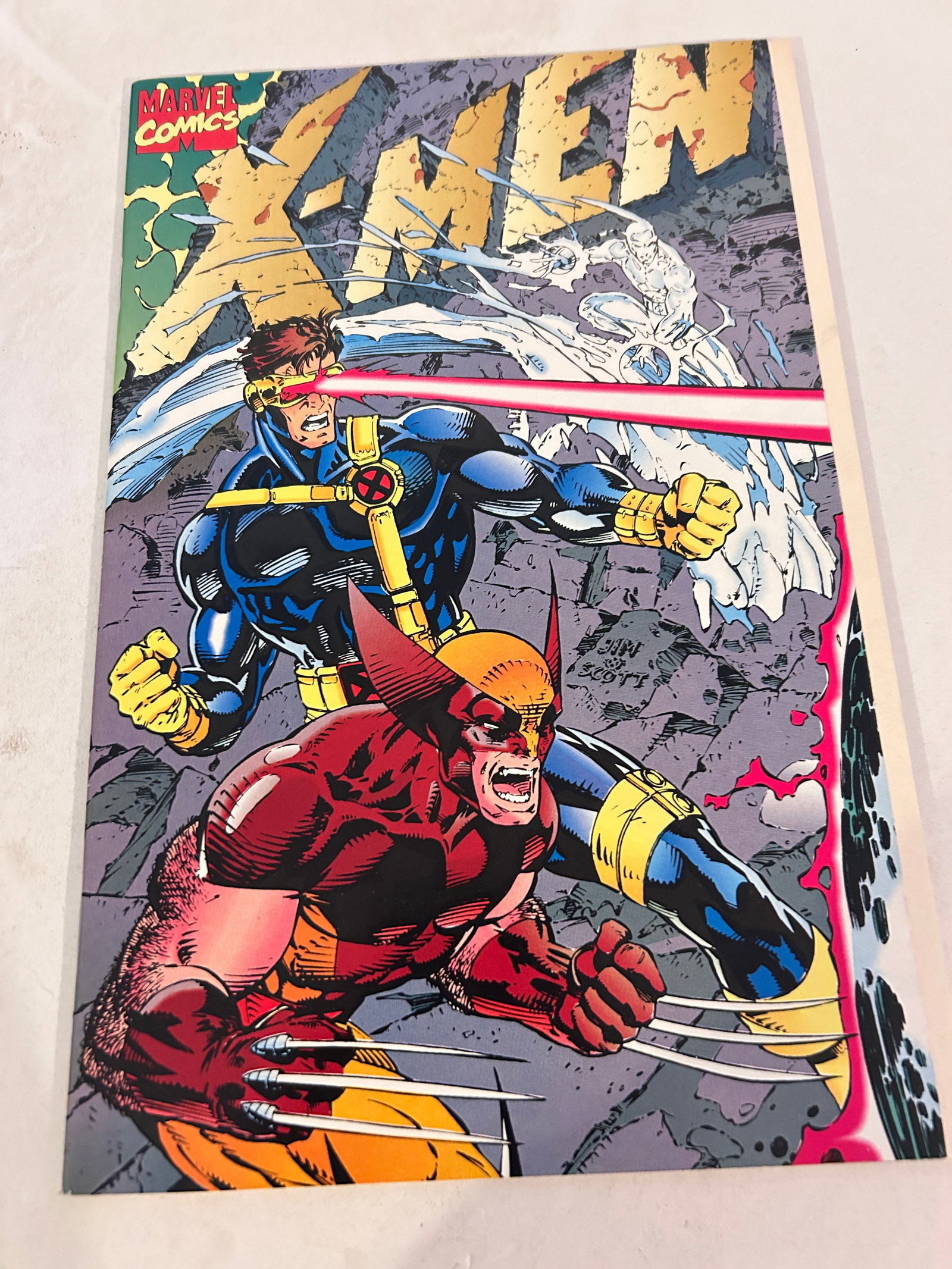 Vintage Comic Book X-Men # 1: Vintage Comic Book X-Men # 1 Please view all photos as they are part of the description and condition of this Item, Feel free to contact me with questions or picture requests! Used Item AS IS