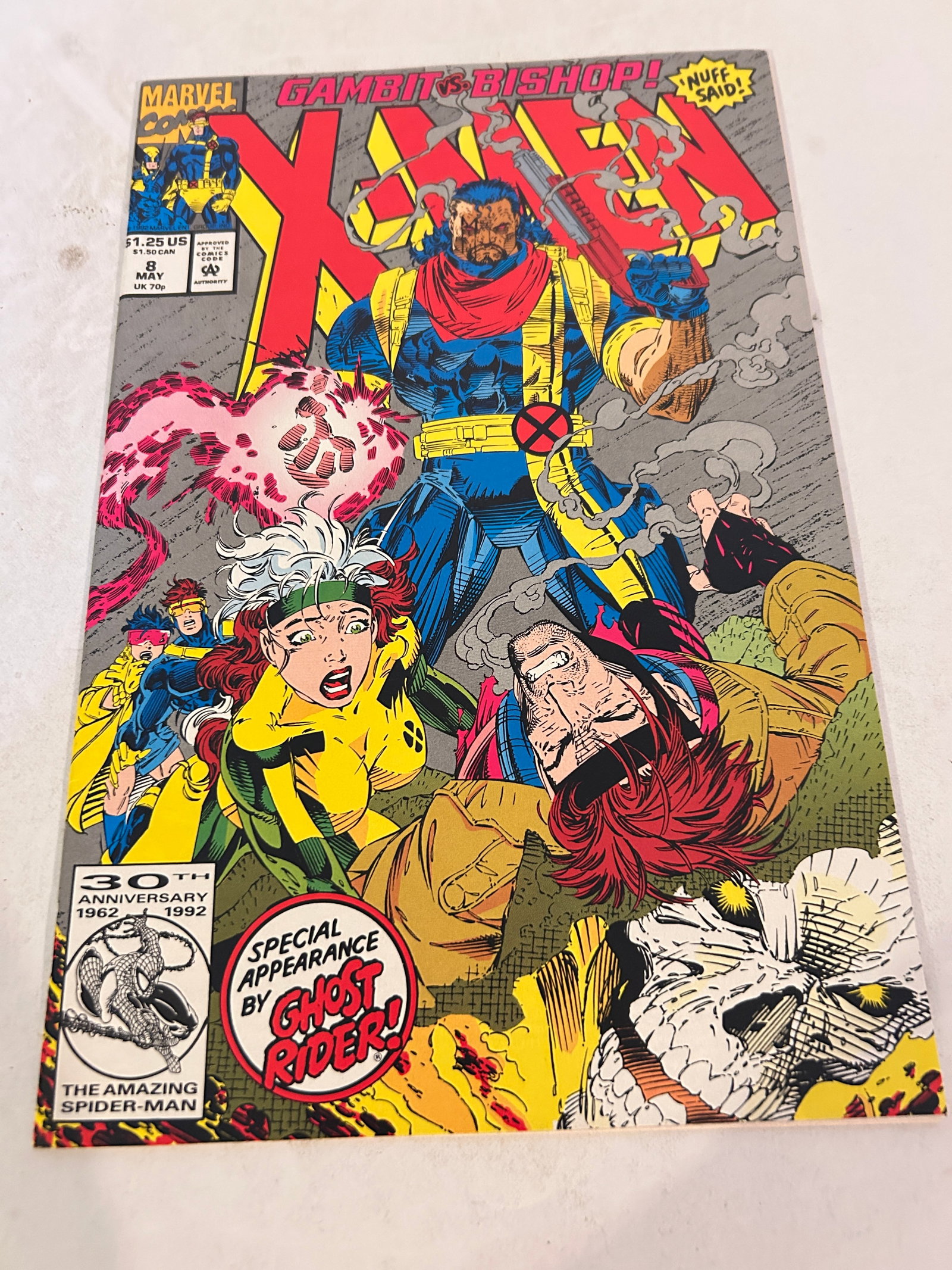 Vintage Comic Book X-Men # 8: Vintage Comic Book X-Men # 8 Please view all photos as they are part of the description and condition of this Item, Feel free to contact me with questions or picture requests! Used Item AS IS