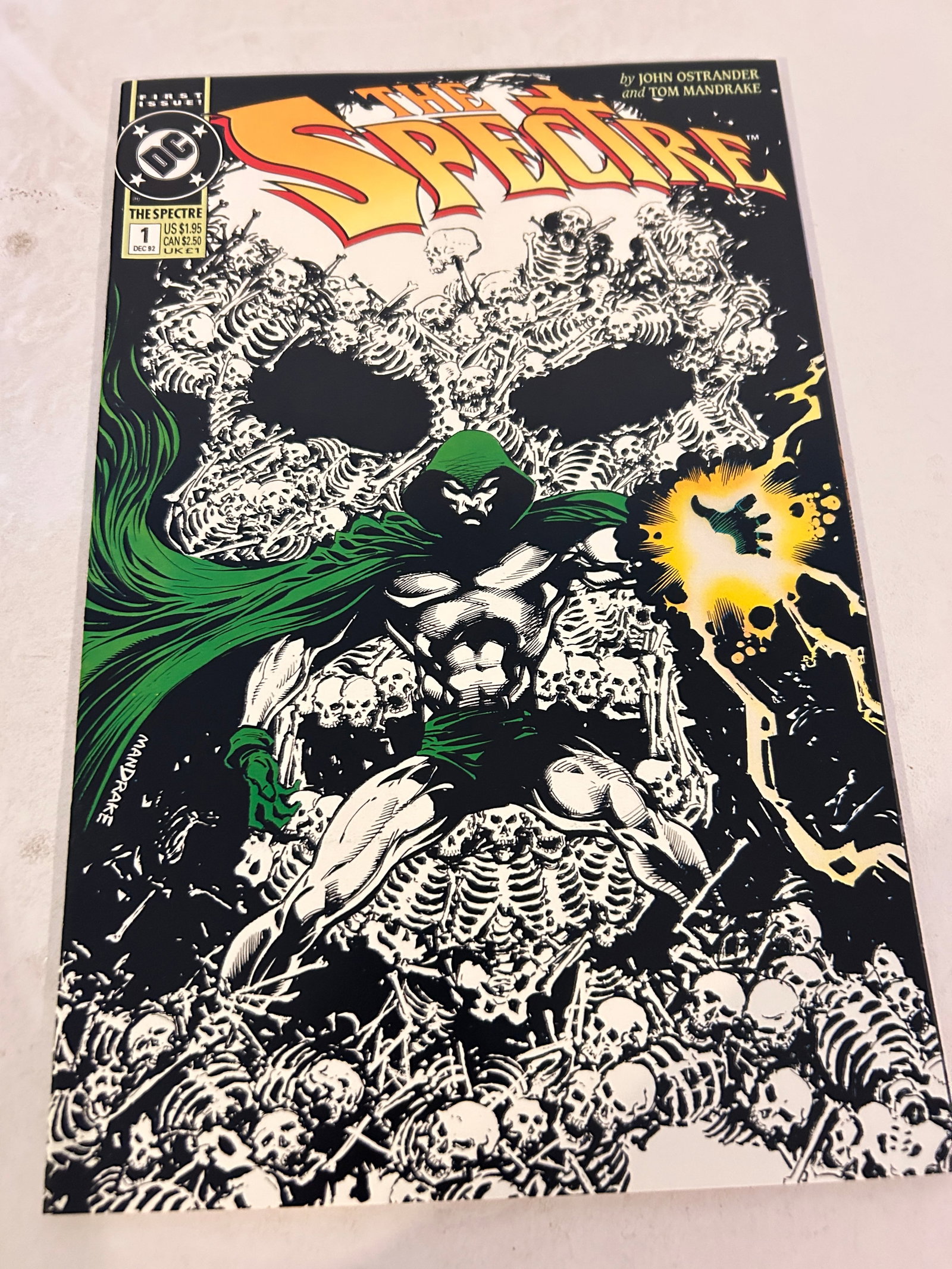 Vintage Comic Book the SPECTRE # 1: Vintage Comic Book the SPECTRE # 1 Please view all photos as they are part of the description and condition of this Item, Feel free to contact me with questions or picture requests! Used Item AS IS