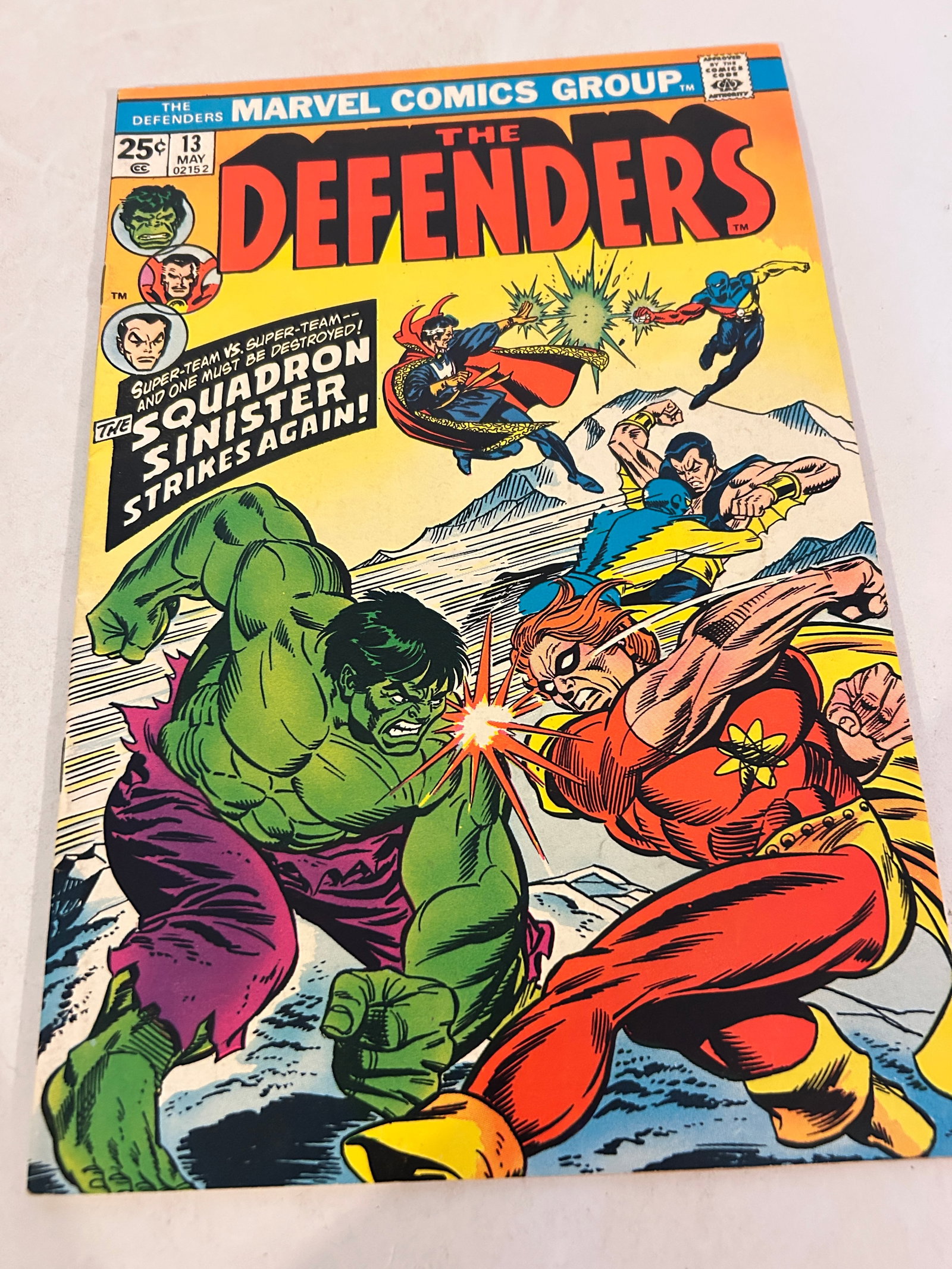 Vintage Comic Book The Defenders # 13 (1 of 2)