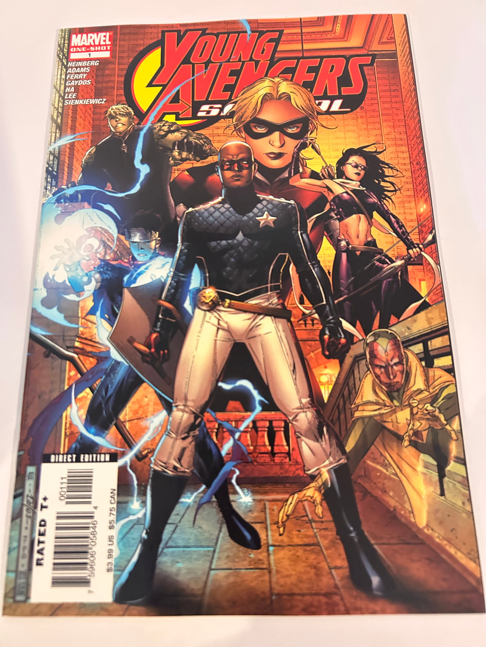 Vintage Comic Book Young Avengers # 1 (1 of 2)