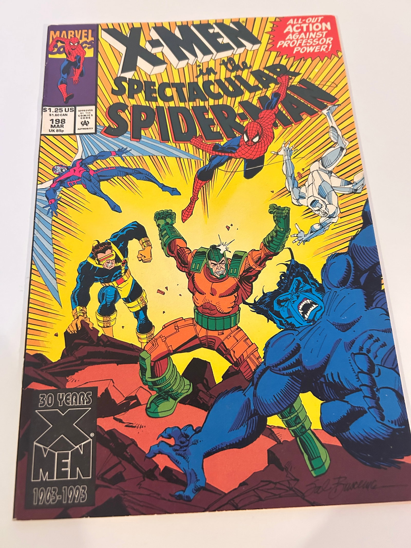 Vintage Comic Book X-Men in the Spectacular Spider-Man # 198: Vintage Comic Book X-Men in the Spectacular Spider-Man # 198 Please view all photos as they are part of the description and condition of this Item, Feel free to contact me with questions or picture re