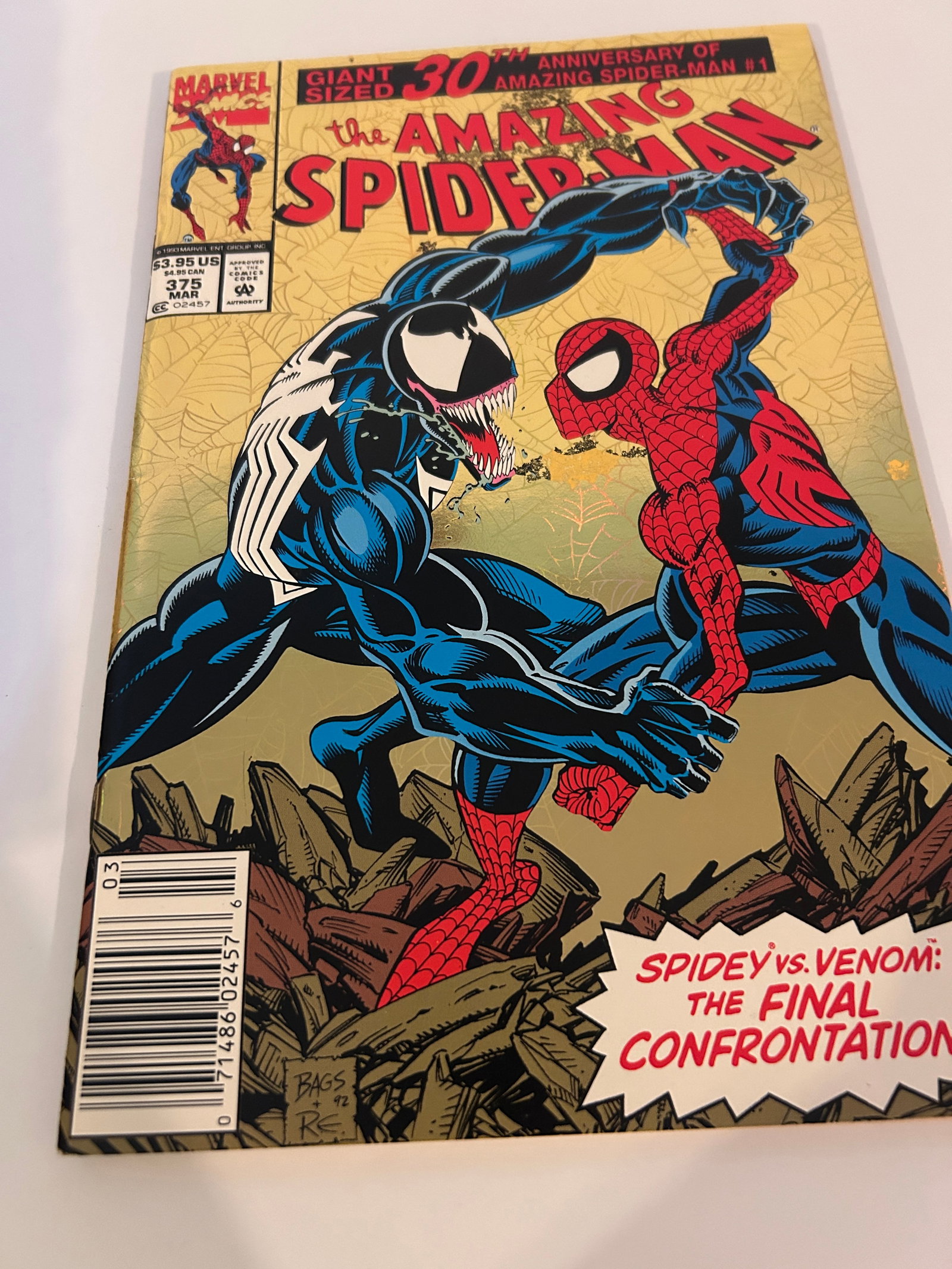 Vintage Comic Book The Amazing Spider-Man # 375: Vintage Comic Book The Amazing Spider-Man # 375 Please view all photos as they are part of the description and condition of this Item, Feel free to contact me with questions or picture requests! Used 