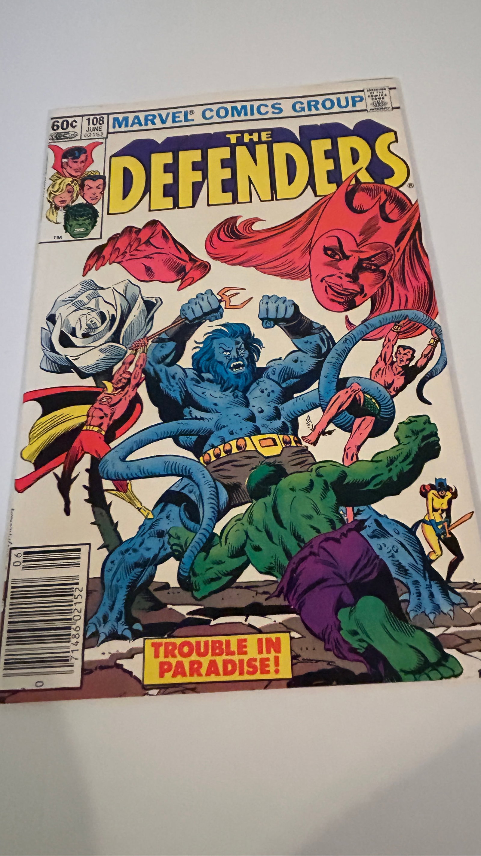 Vintage Comic Book The Defenders # 108 (1 of 2)
