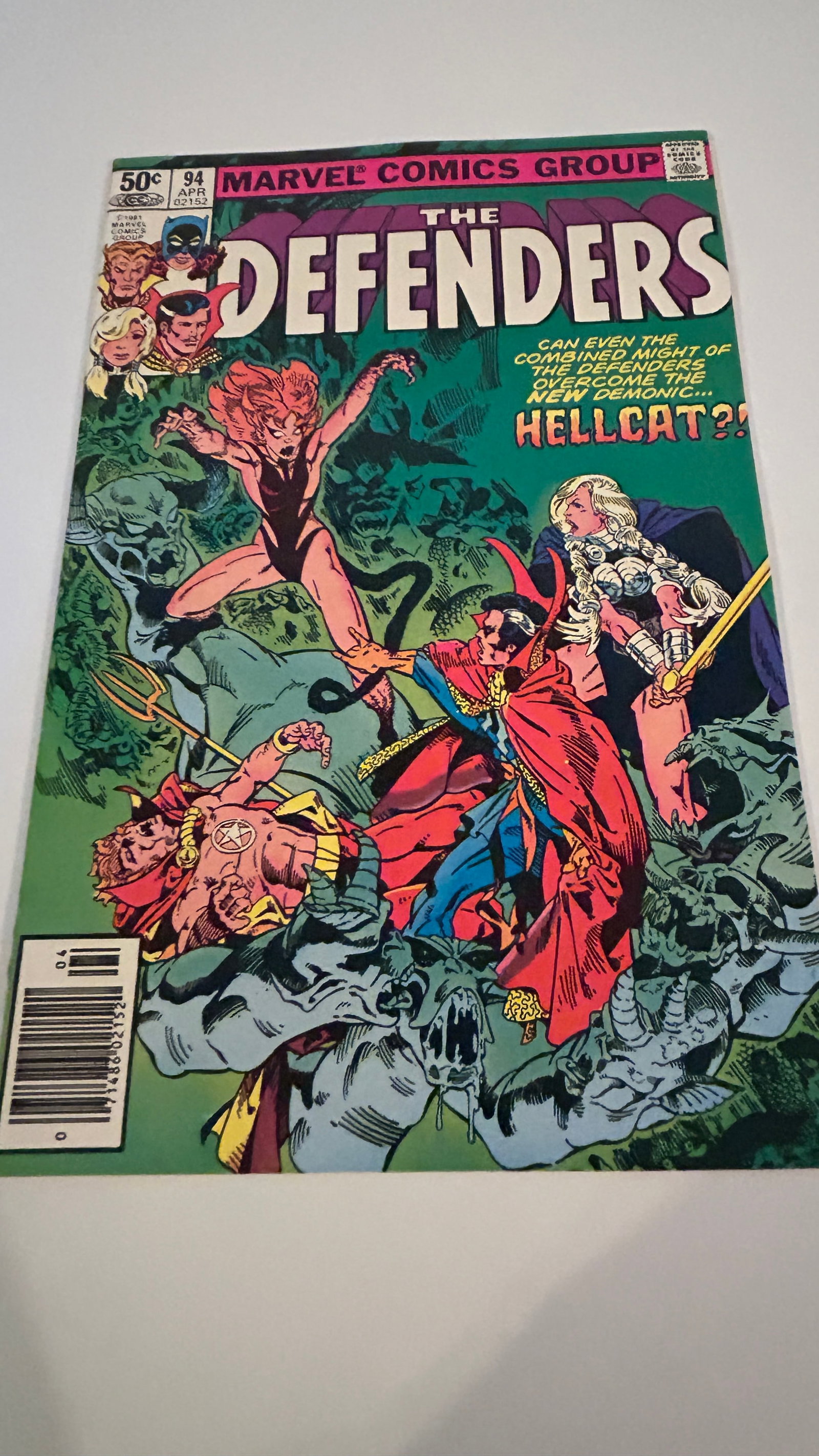 Vintage Comic Book The Defenders # 94 (1 of 2)