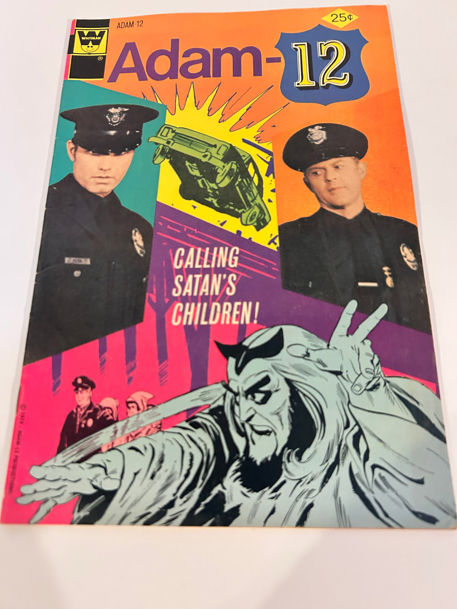 Vintage Comic Book Adam 12 # 5: Vintage Comic Book Adam 12 # 5 Please view all photos as they are part of the description and condition of this Item, Feel free to contact me with questions or picture requests! Used Item AS IS