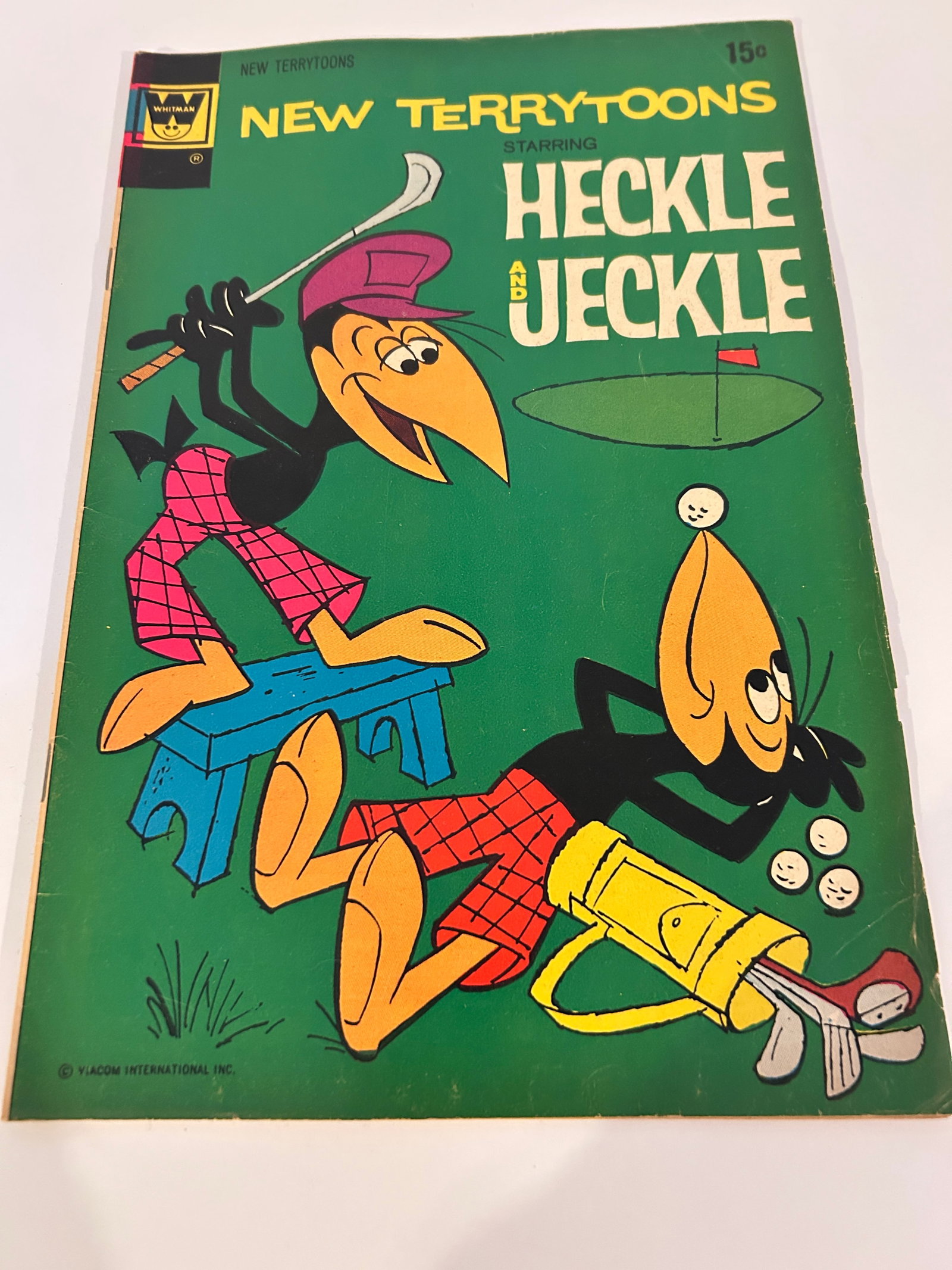 Vintage Comic Book Heckle & Jeckle # 17: Vintage Comic Book Heckle & Jeckle # 17 Please view all photos as they are part of the description and condition of this Item, Feel free to contact me with questions or picture requests! Used Item AS 