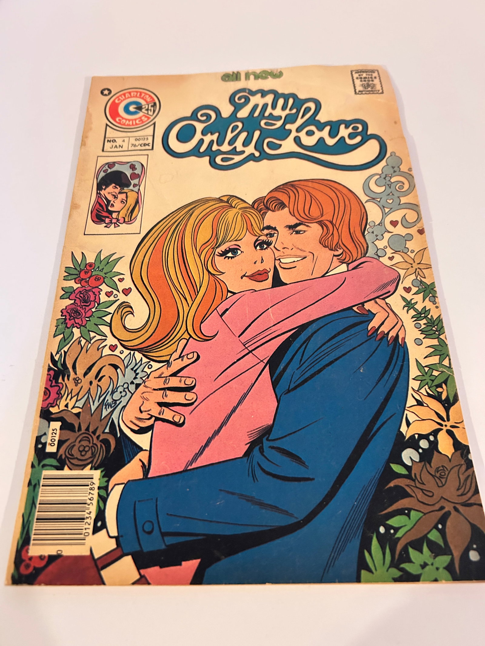 Vintage Comic Book My Only Love # 4: Vintage Comic Book My Only Love # 4 Please view all photos as they are part of the description and condition of this Item, Feel free to contact me with questions or picture requests! Used Item AS IS