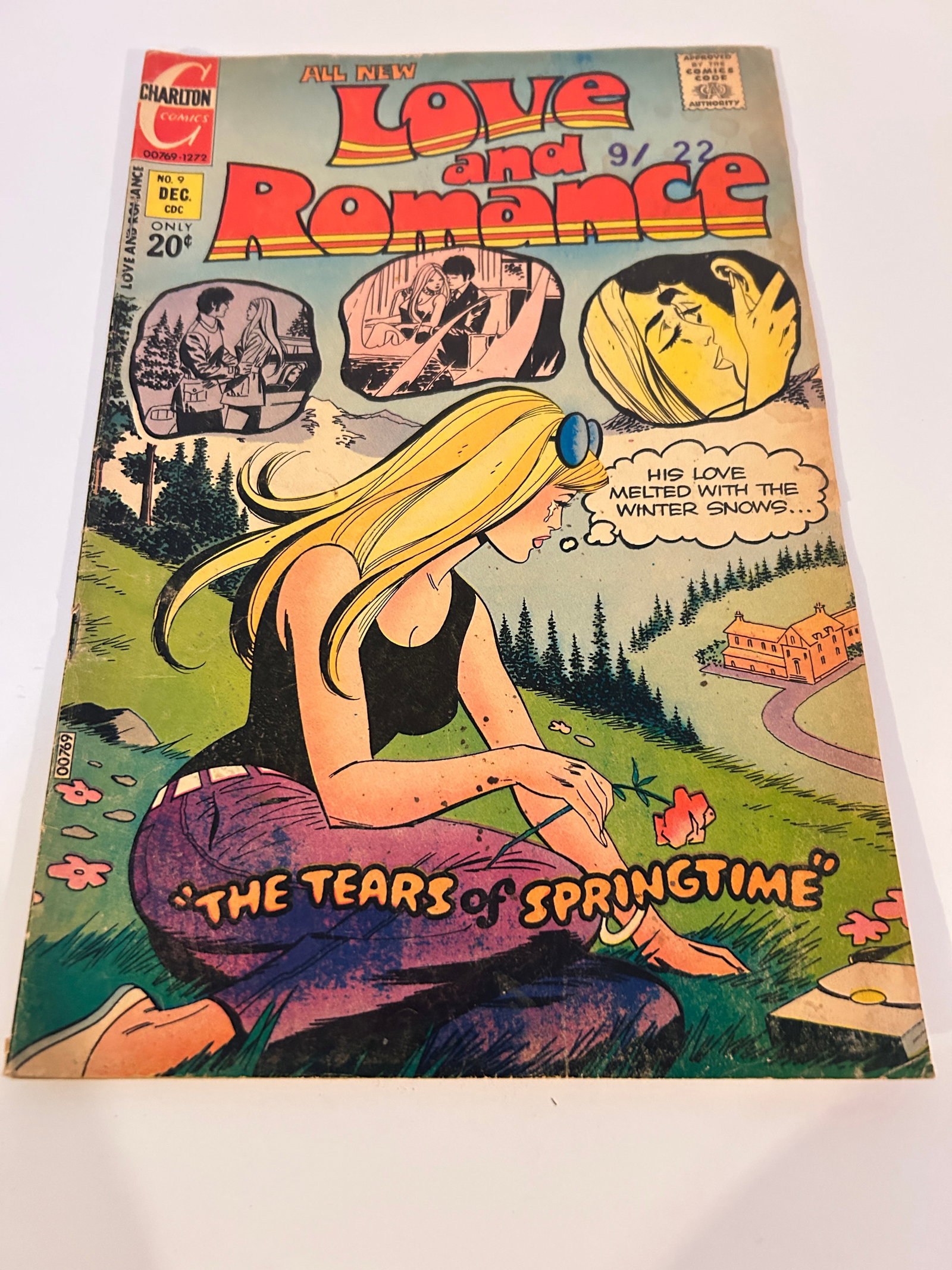 Vintage Comic Book Love & Romance # 9: Vintage Comic Book Love & Romance # 9 Please view all photos as they are part of the description and condition of this Item, Feel free to contact me with questions or picture requests! Used Item AS IS