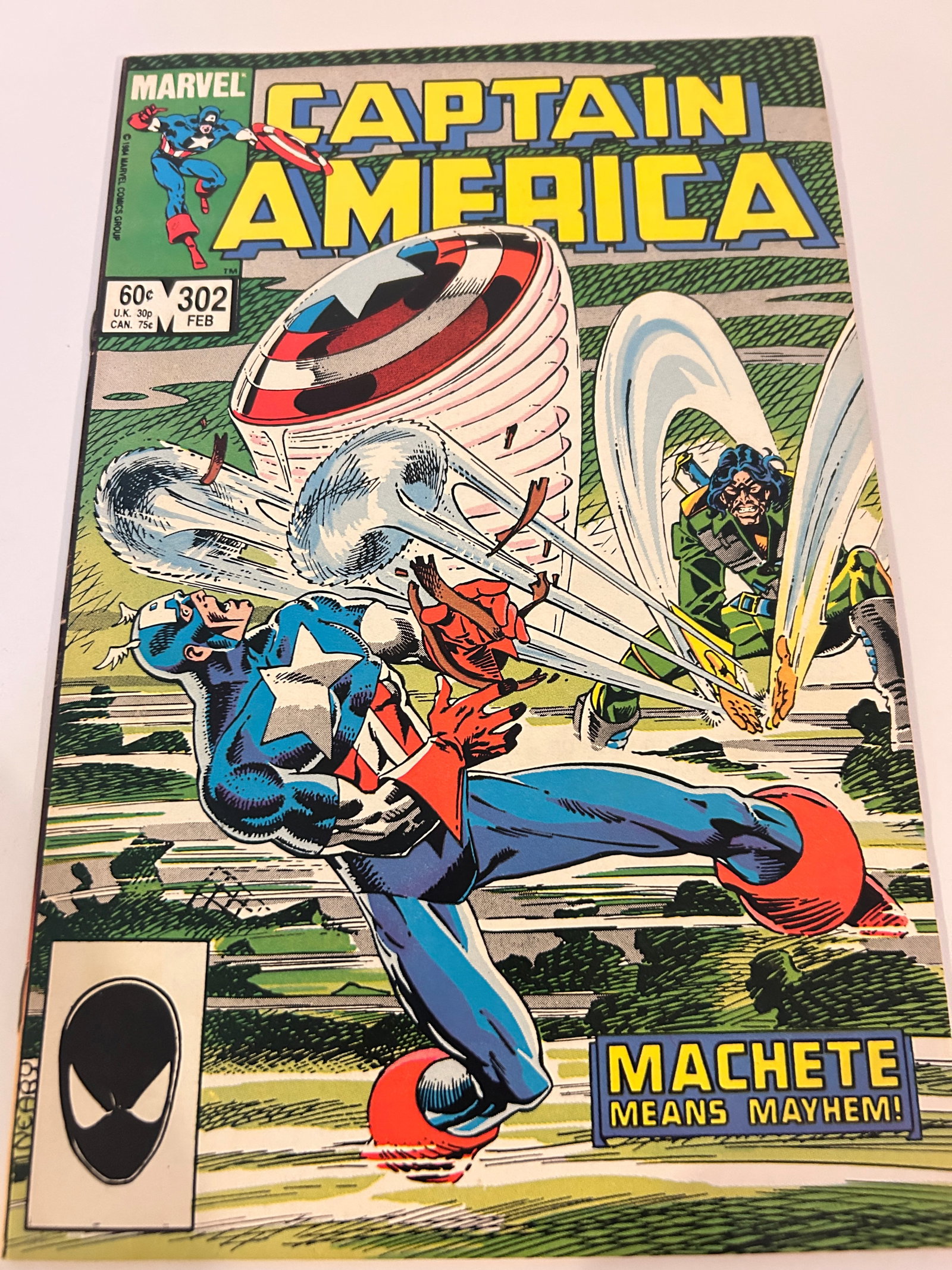 Vintage Comic Book Camptain America # 302: Vintage Comic Book Camptain America # 302 Please view all photos as they are part of the description and condition of this Item, Feel free to contact me with questions or picture requests! Used Item A