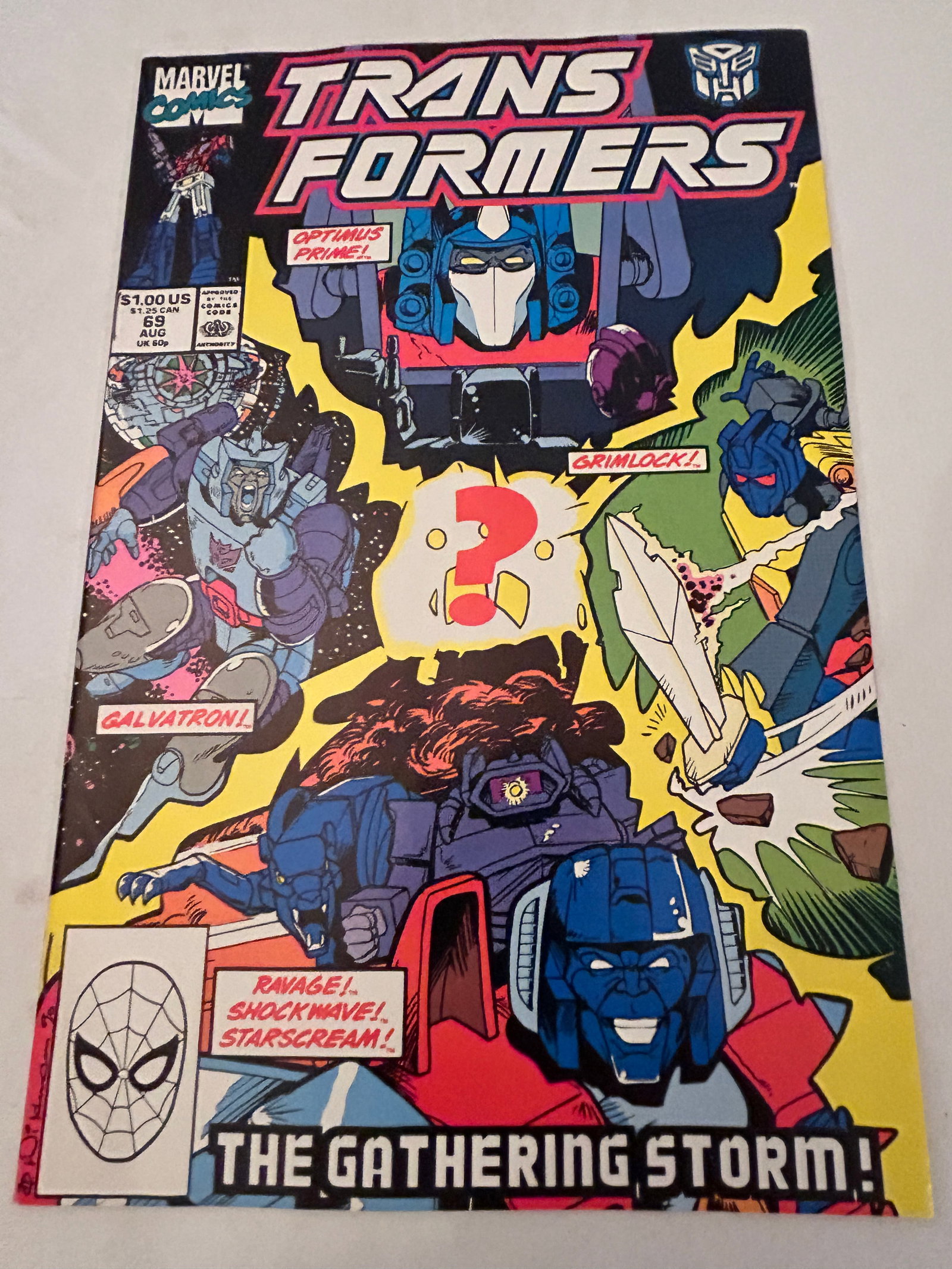 Vintage Comic Book The Transformers # 69: Vintage Comic Book The Transformers # 69 Please view all photos as they are part of the description and condition of this Item, Feel free to contact me with questions or picture requests! Used Item AS