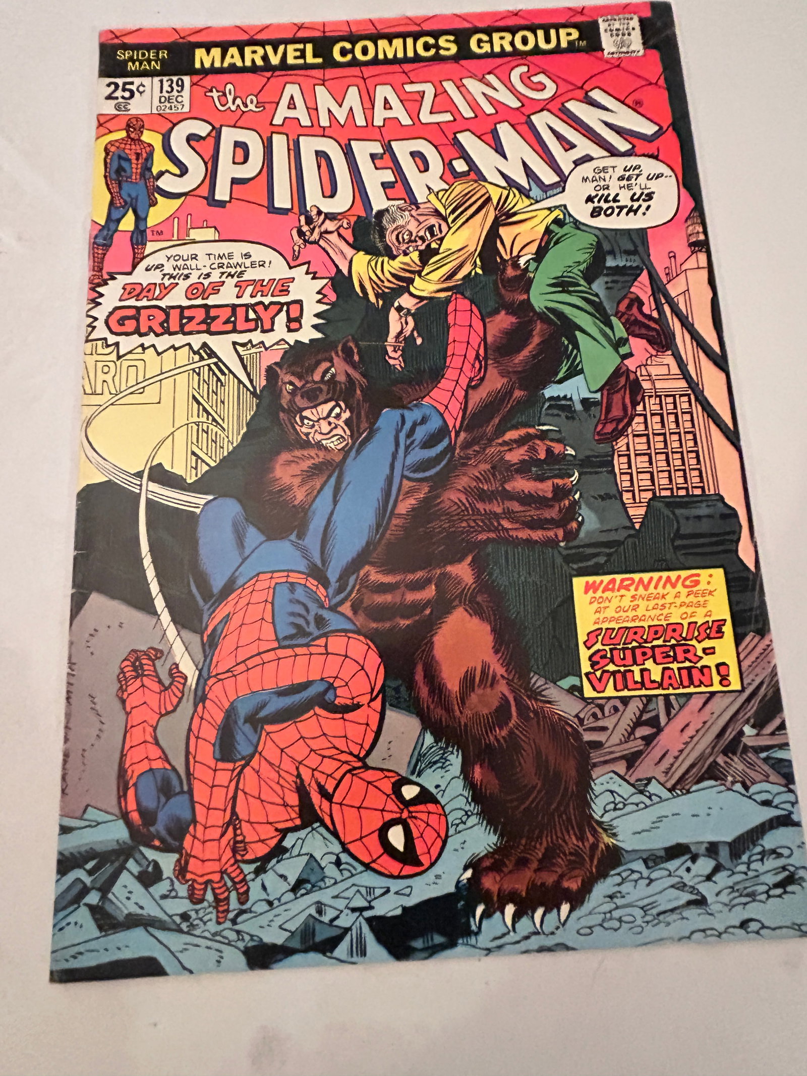 Vintage Comic Book # The Amazing Spider-Man # 139: Vintage Comic Book # The Amazing Spider-Man # 139 Please view all photos as they are part of the description and condition of this Item, Feel free to contact me with questions or picture requests! Use