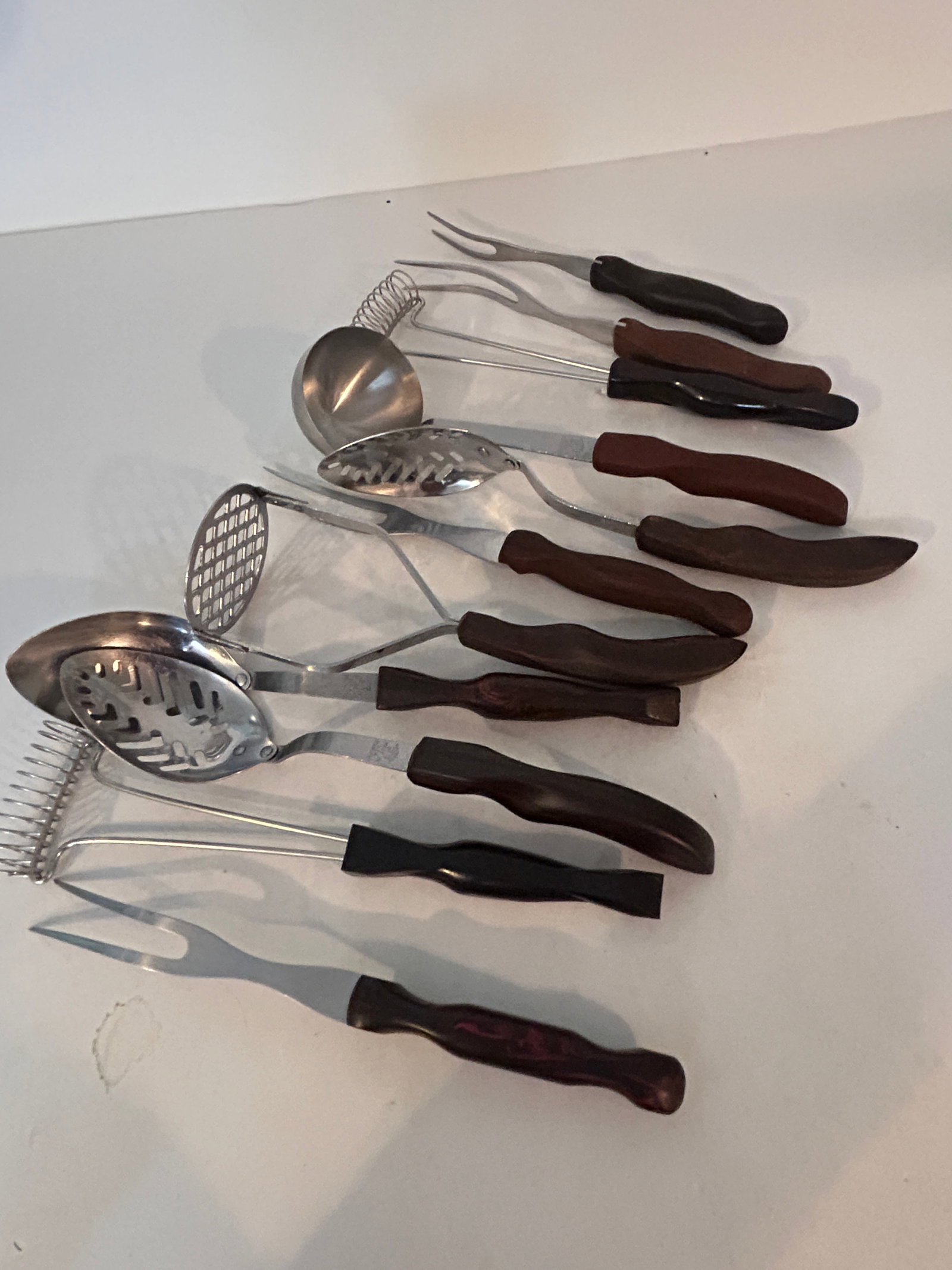 Vintage Lot of 11 Cutco Pieces Resv $129: Vintage Lot of 11 Cutco Pieces Resv $129 Please view all photos as they are part of the description and condition of this Item, Feel free to contact me with questions or picture requests! Used Item AS
