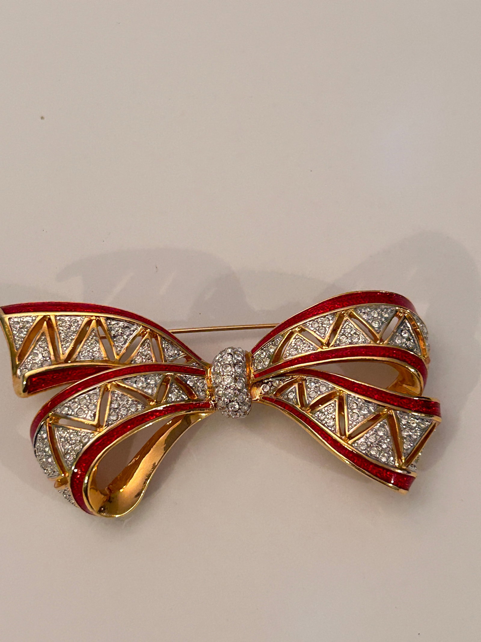 Vintage Erwin Pearl Signed Bow Enamel rhinestone brooch (1 of 4)