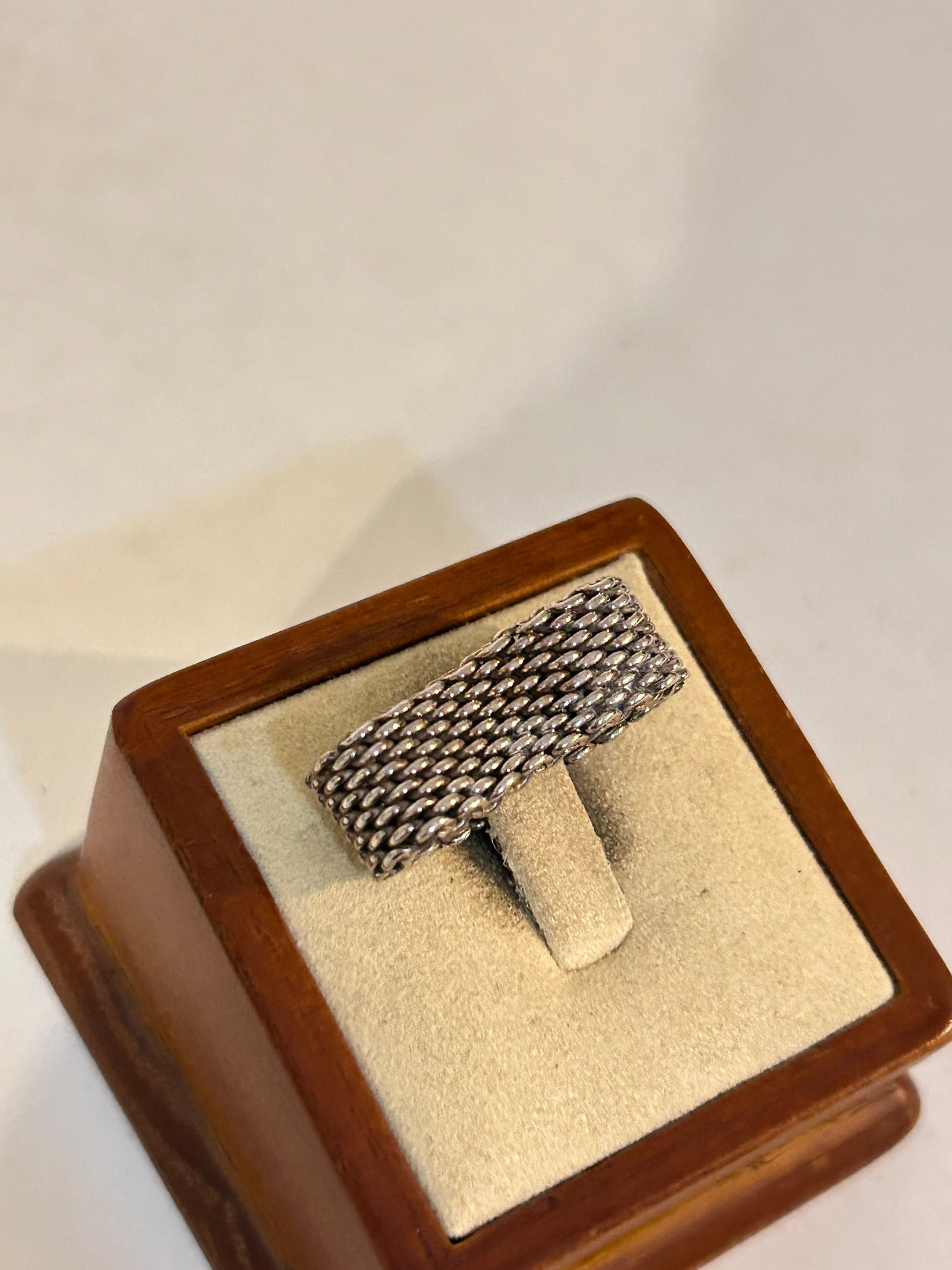 Tiffany & Co. Sterling Silver Somerset Mesh Band Ring Size 7 10 grams: Tiffany & Co. Sterling Silver Somerset Mesh Band Ring Size 7 10 grams Please view all photos as they are part of the description and condition of this Item, Feel free to contact me with questions or p