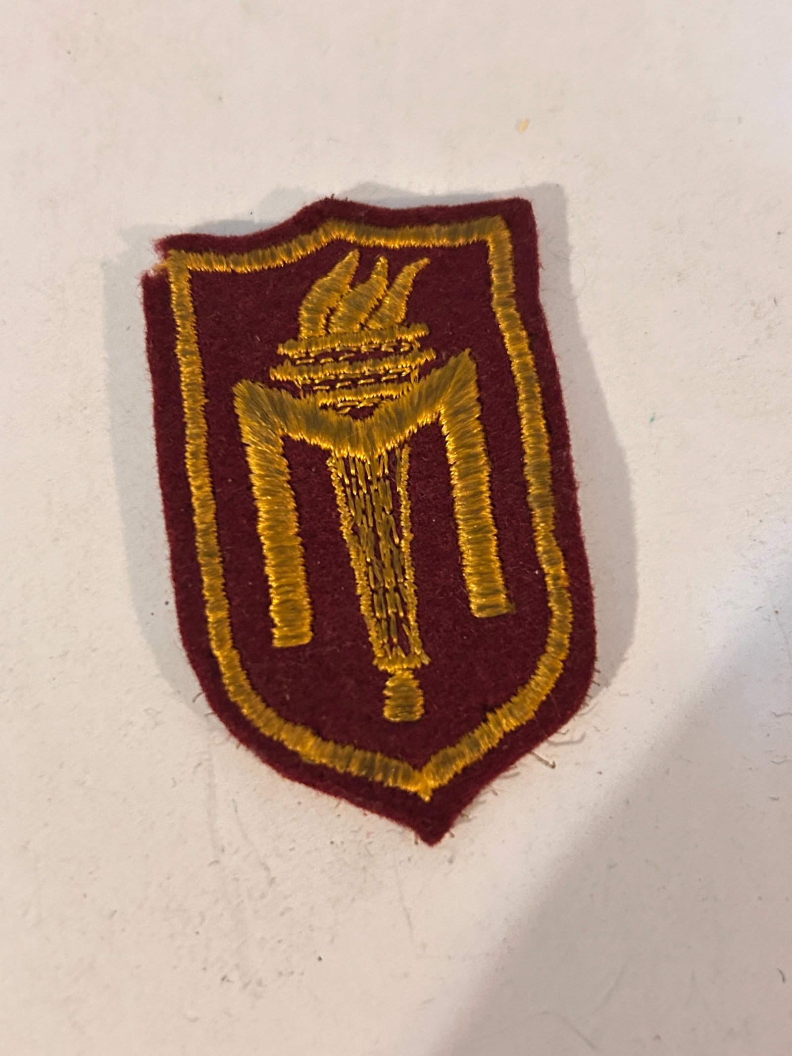 Vintage Military Patch: Vintage Military Patch Please view all photos as they are part of the description and condition of this Item, Feel free to contact me with questions or picture requests! Used Item AS IS