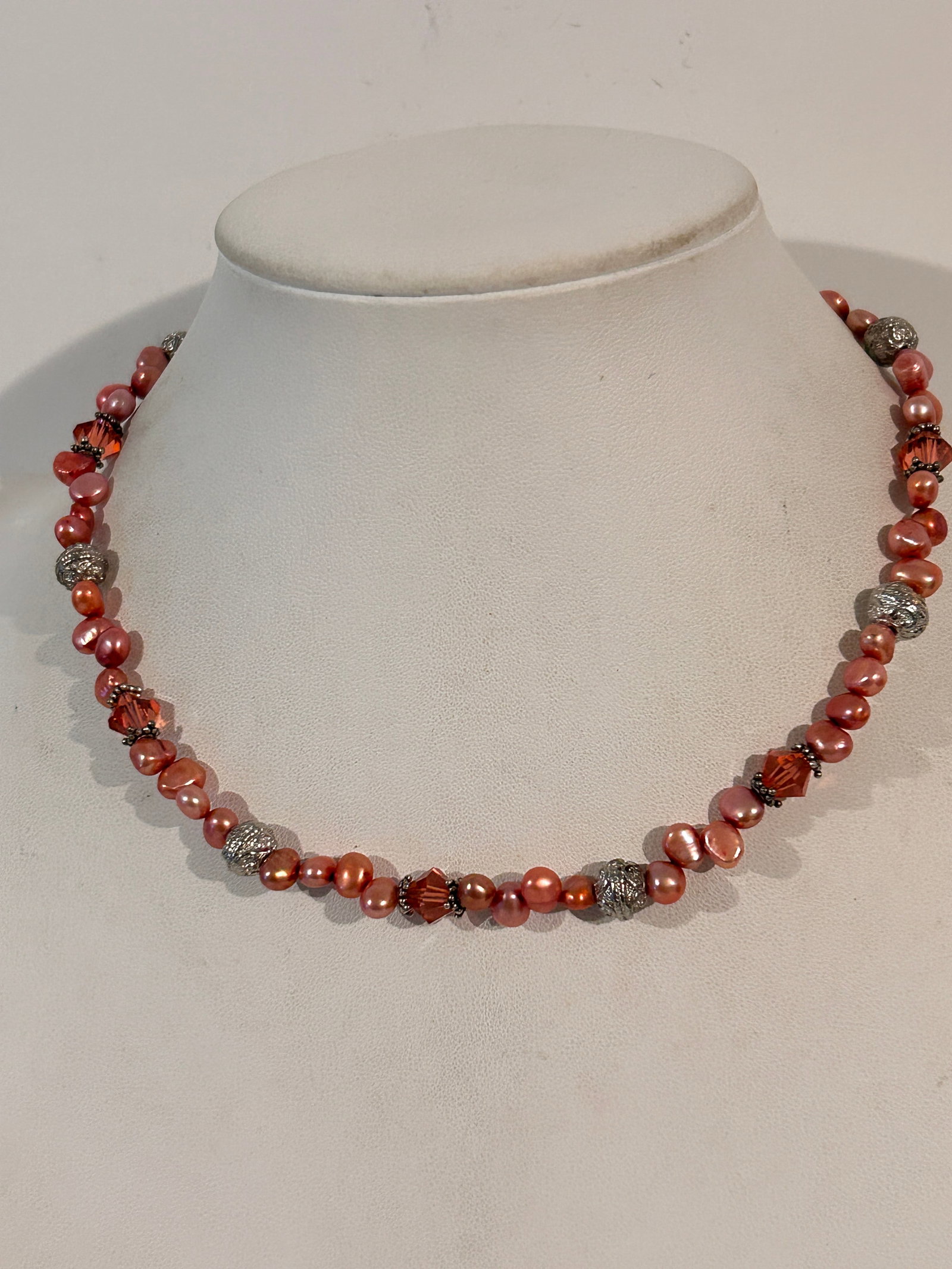 Vintage Sterling Silver Swarovski Crystal Necklace 17": Vintage Sterling Silver Swarovski Crystal Necklace 17" Please view all photos as they are part of the description and condition of this Item, Feel free to contact me with questions or picture requests