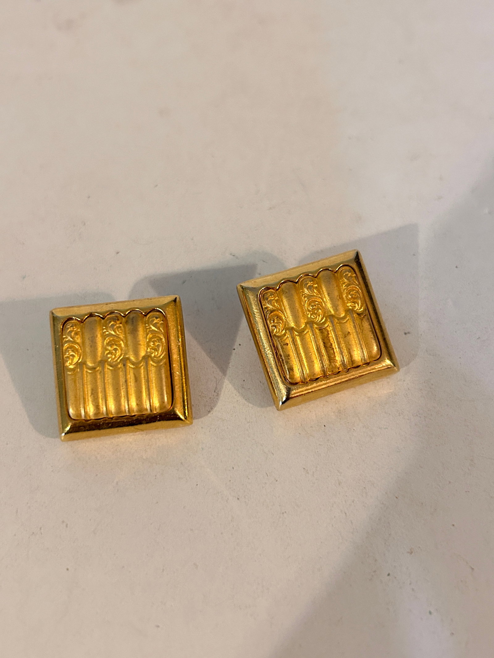 Vintage Gold Tone Made in Canada Earrings (1 of 4)