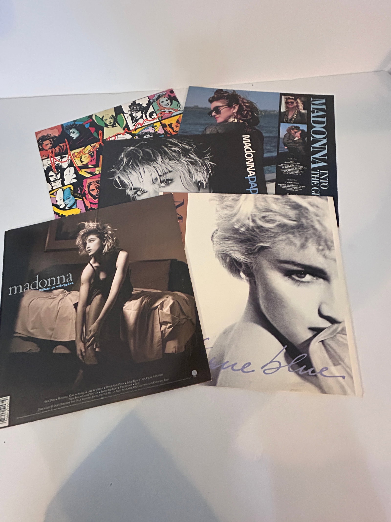 Vintage Lot of 5 Madonna LPs Albums: Vintage Lot of 5 Madonna LPs Albums Please view all photos as they are part of the description and condition of this Item, Feel free to contact me with questions or picture requests! Used Item AS IS