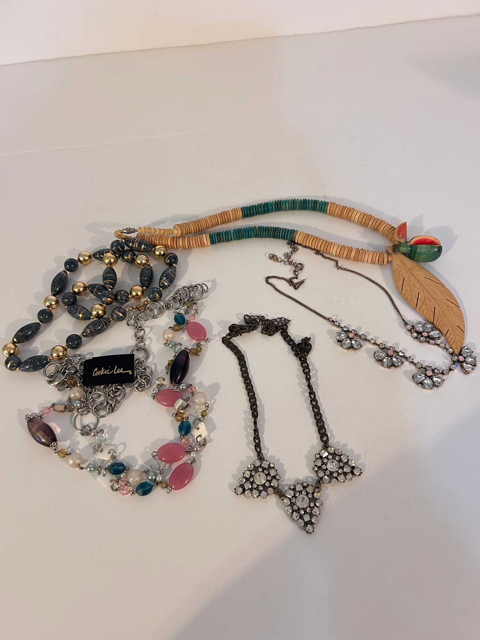 Lot of 5 Necklaces (1 of 3)